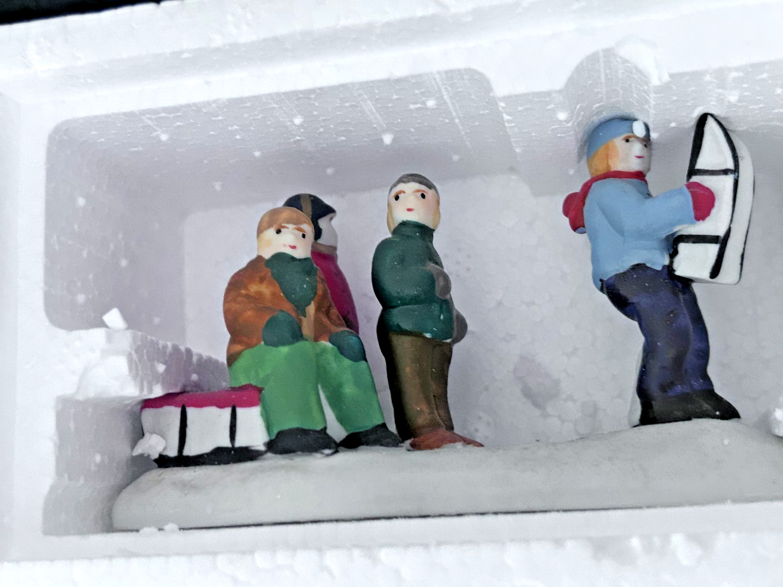 Lemax Christmas Village Children on Toboggan Sledding Scene Porcelain Figurine w