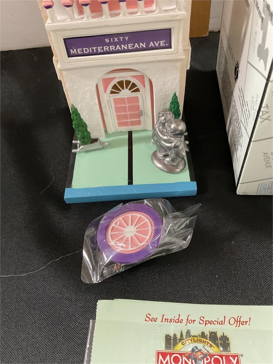 Department 56 Monopoly CityLights “Mediterranean Mortgage Co. (Missing Cord).