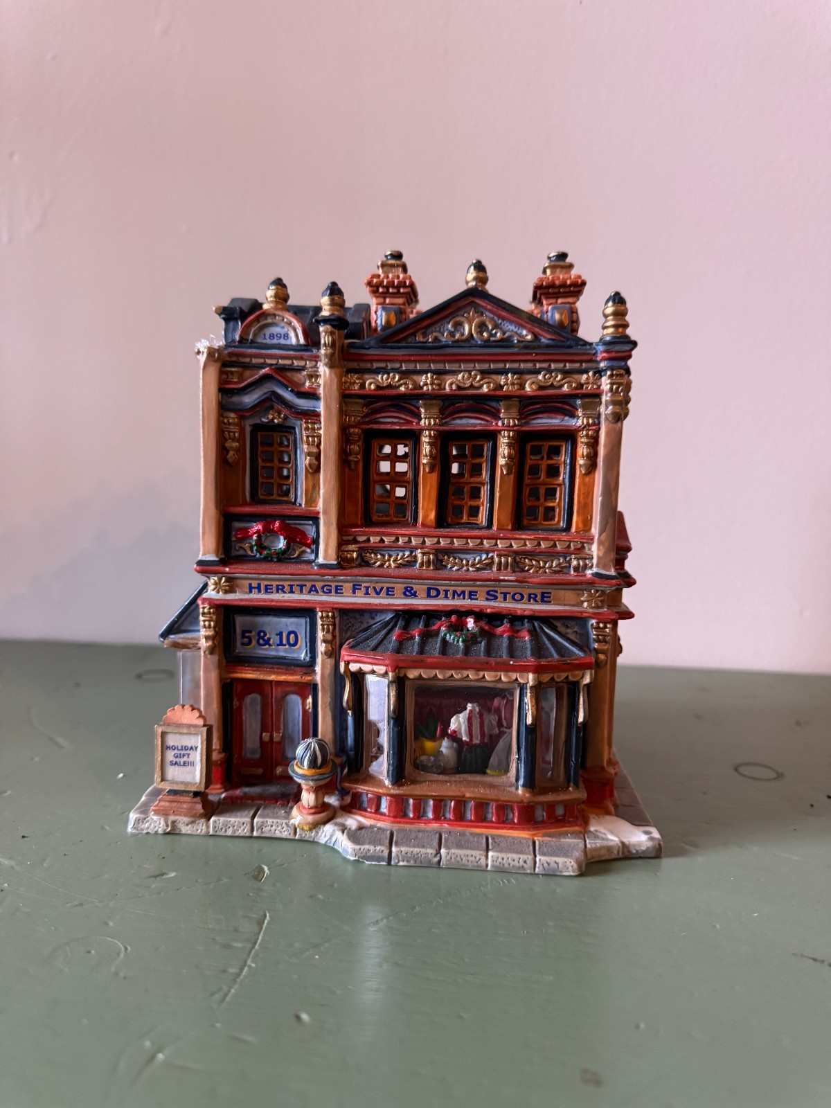 Lemax Heritage Five And Dime Vintage Christmas Village Building