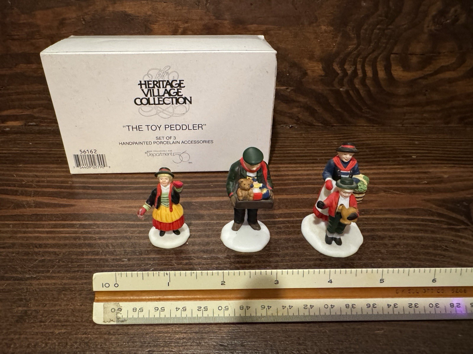 THE TOY PEDDLER # 56162 set of 3 Retired Alpine Village Accesory Dept 56