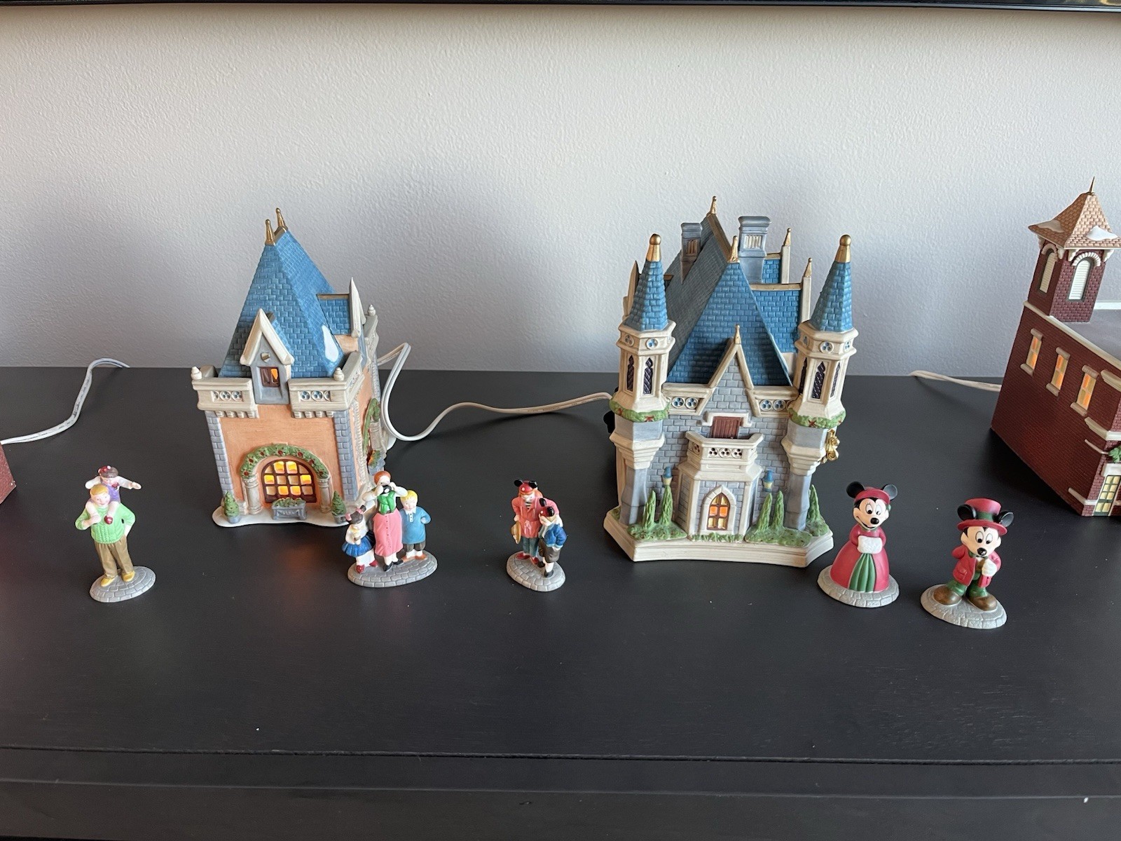 NIB DEPARTMENT 56 DISNEY PARKS Village Heritage Set, Tinkerbell, Silversmith