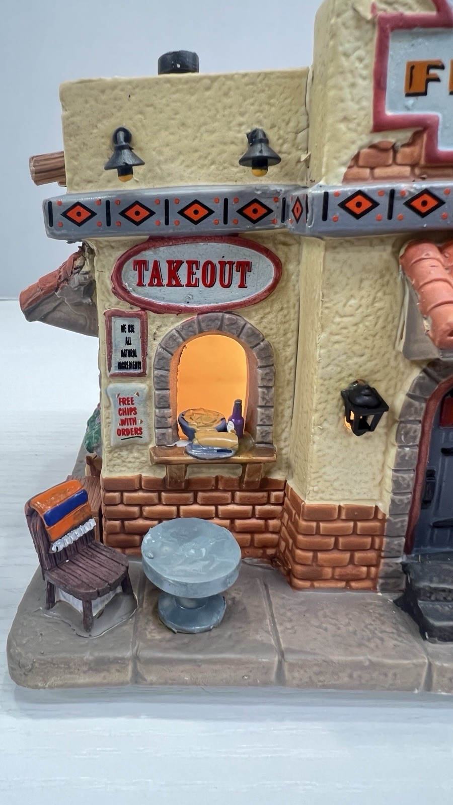 Lemax Holidays And Seasons Taco Shop “Taco Fiesta” 35577 Retired RARE And NEW !