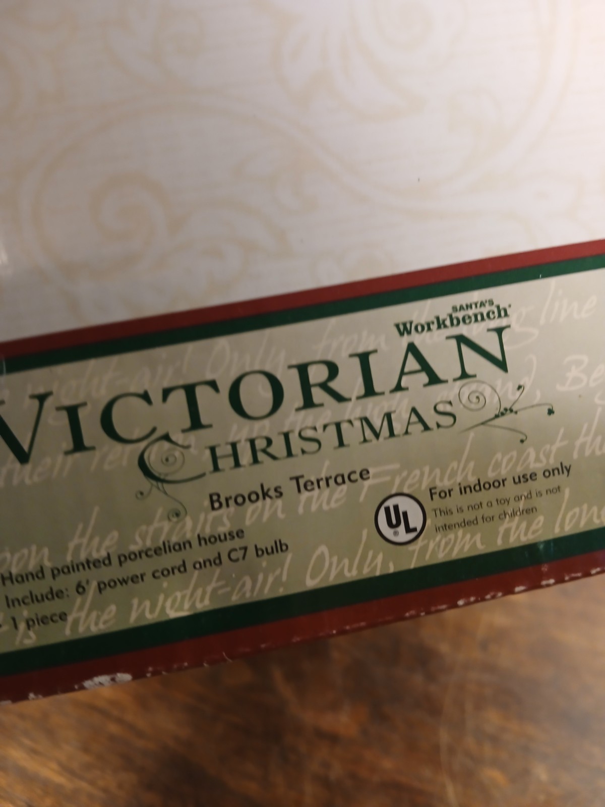 Santa’s Workbench Brooks Terrace Victorian Christmas Inside View NIB 2005