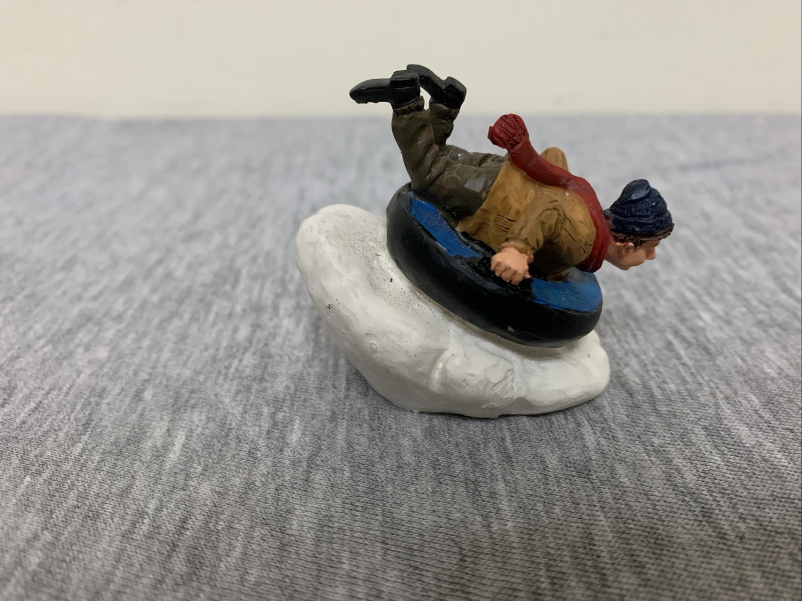 Vintage 2002 Lemax Enchanted Forest Tubing Fun Figurine