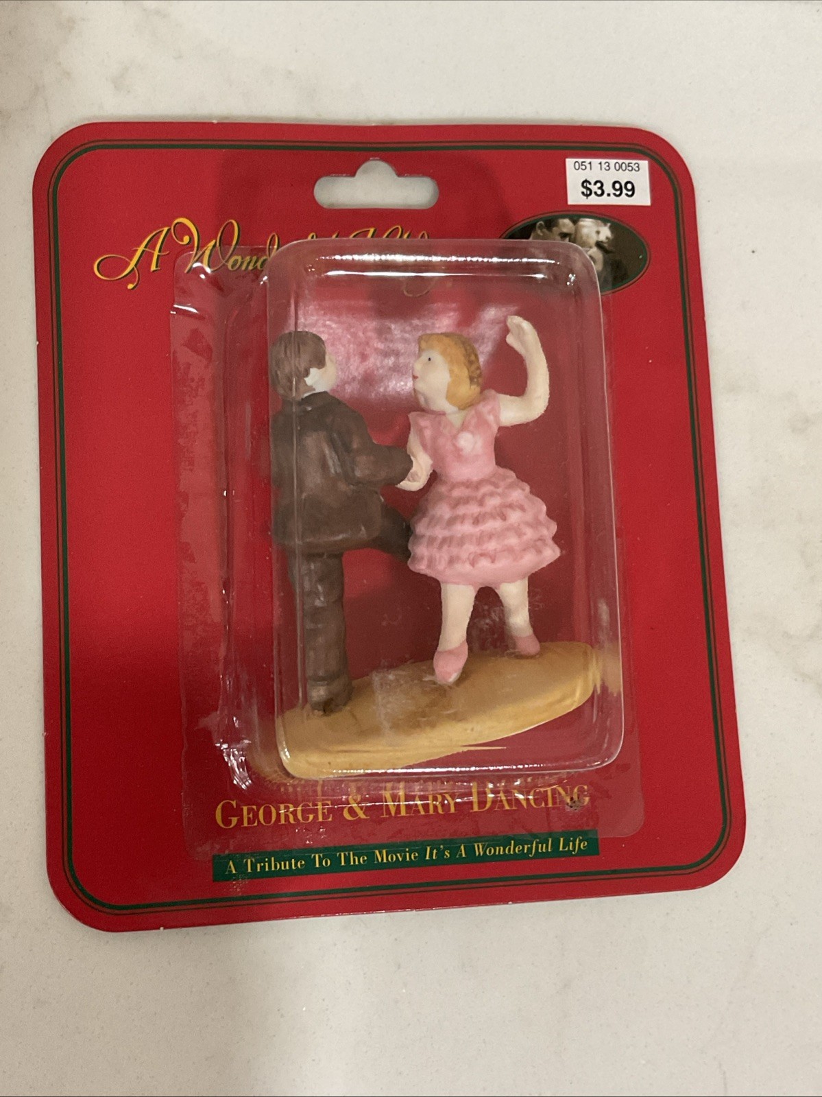 1998 It’s A Wonderful Life George & Mary Dancing Porcelain Figurine New NIP