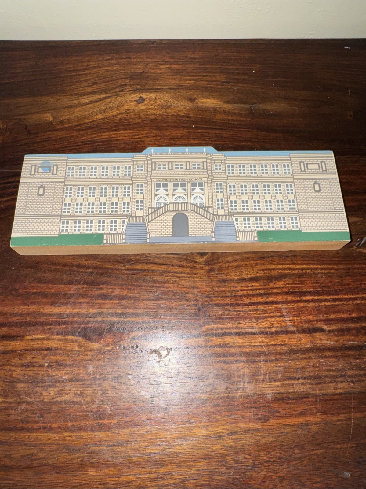 R.R. Creations Huntington High School Shelf Sitter Open Window 1991
