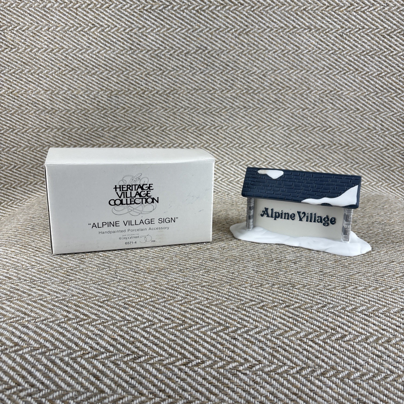 Department 56 “Alpine Village” Christmas Sign Holiday Decorations Retired