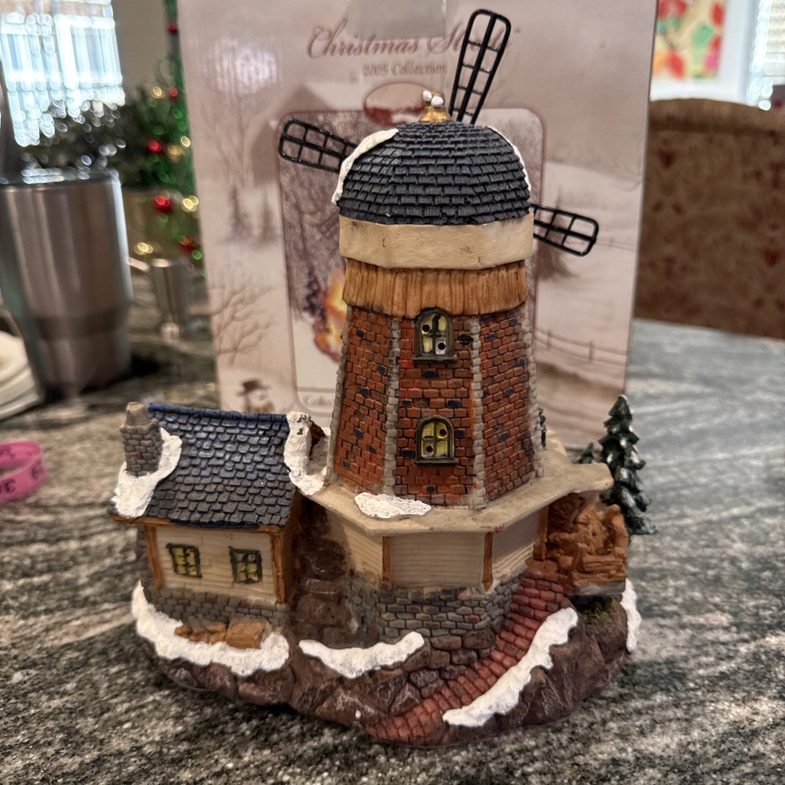 Vintage Collectible Resin Lighted Animated Windmill Christmas Village streets,m