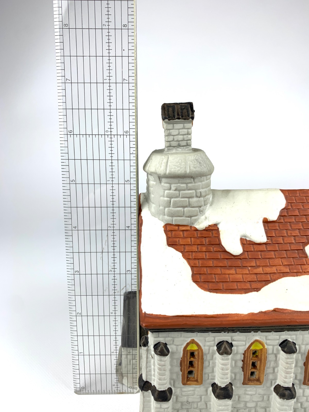 VTG Lemax Christmas Church Decoration Porcelain Cottage Holiday Display