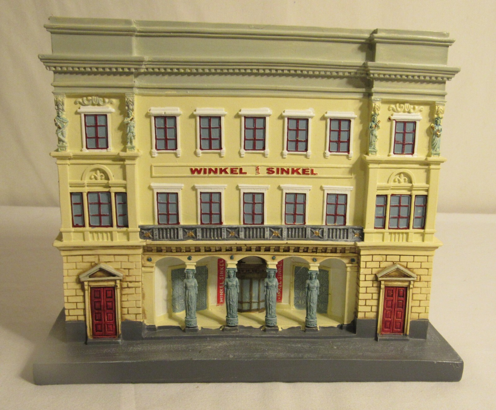 INTRATUIN Christmas House Winkel Van Sinkel Utrecht (26 x 11 x 21 cm) LED Lights