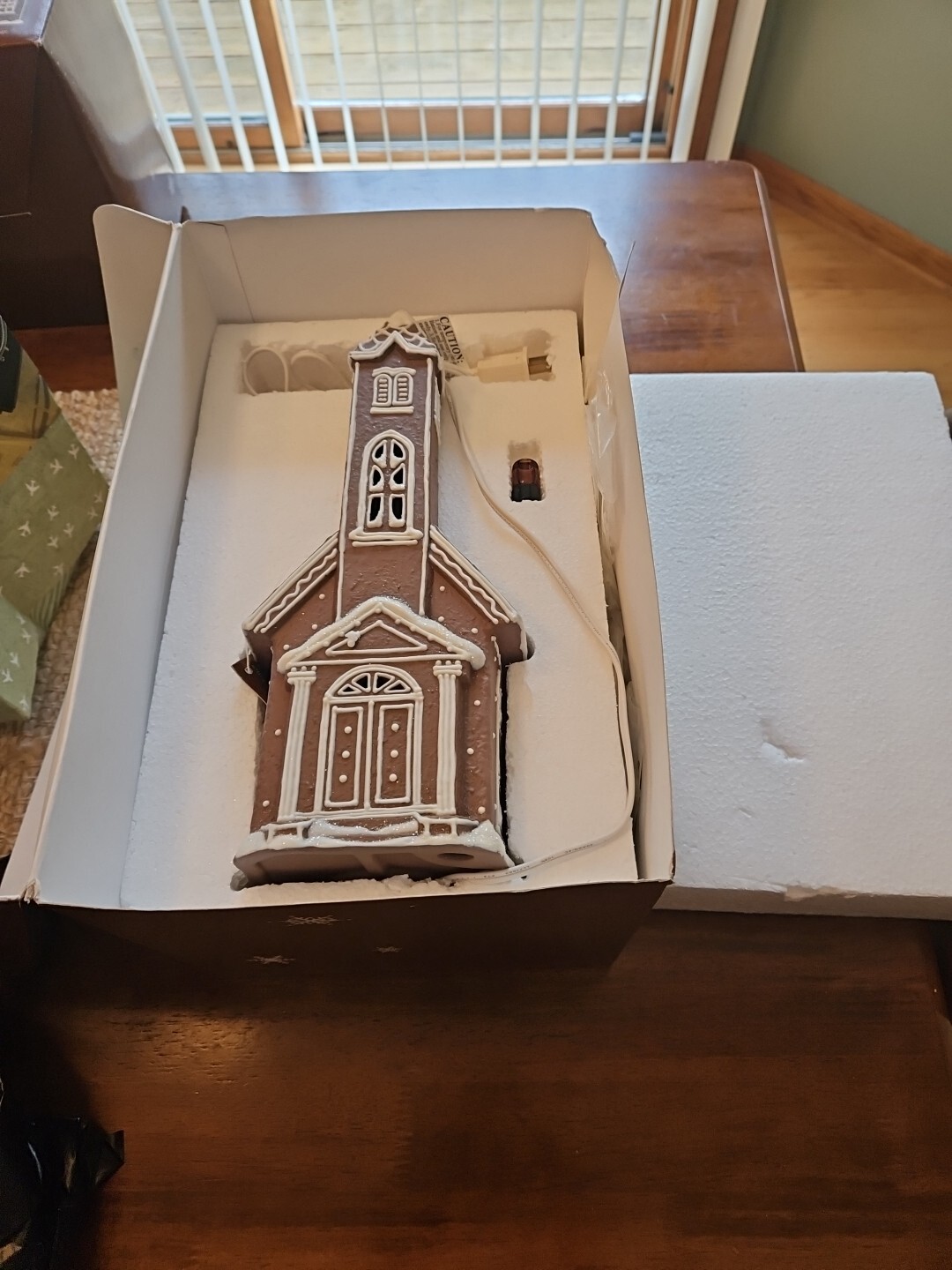 Midwest of Cannon Falls Baker Street – Country Church – Gingerbread House