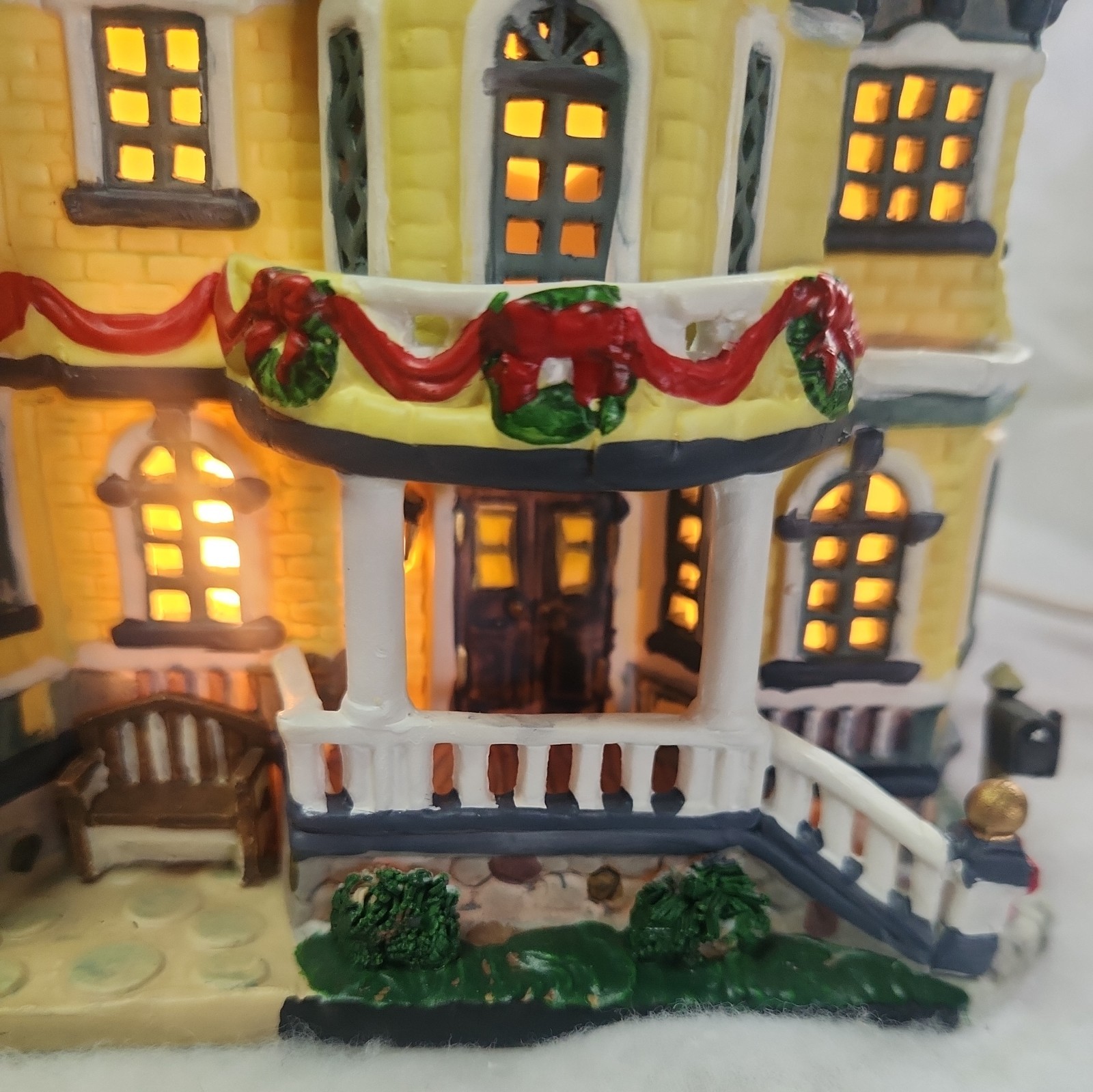 Lemax Coventry Cove “Davidson Manor” Victorian Christmas Village NIB w/cord
