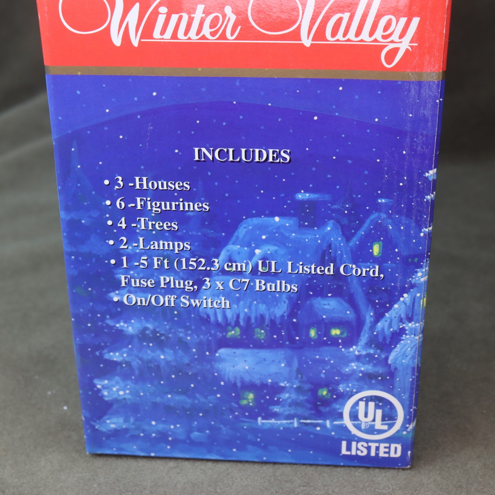 Winter Valley Village 3 Houses 6 Figures trees lamps bulbs original box works