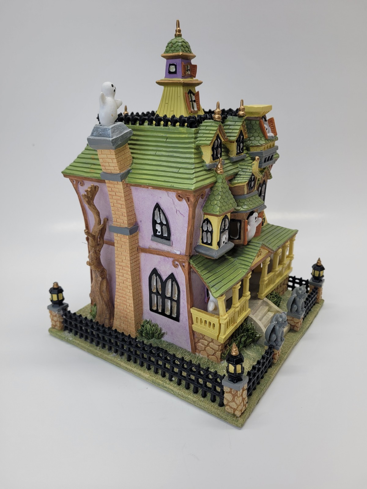LENOX SPOOKY MANOR Light Up Halloween Haunted Village House 8.75 in Original Box
