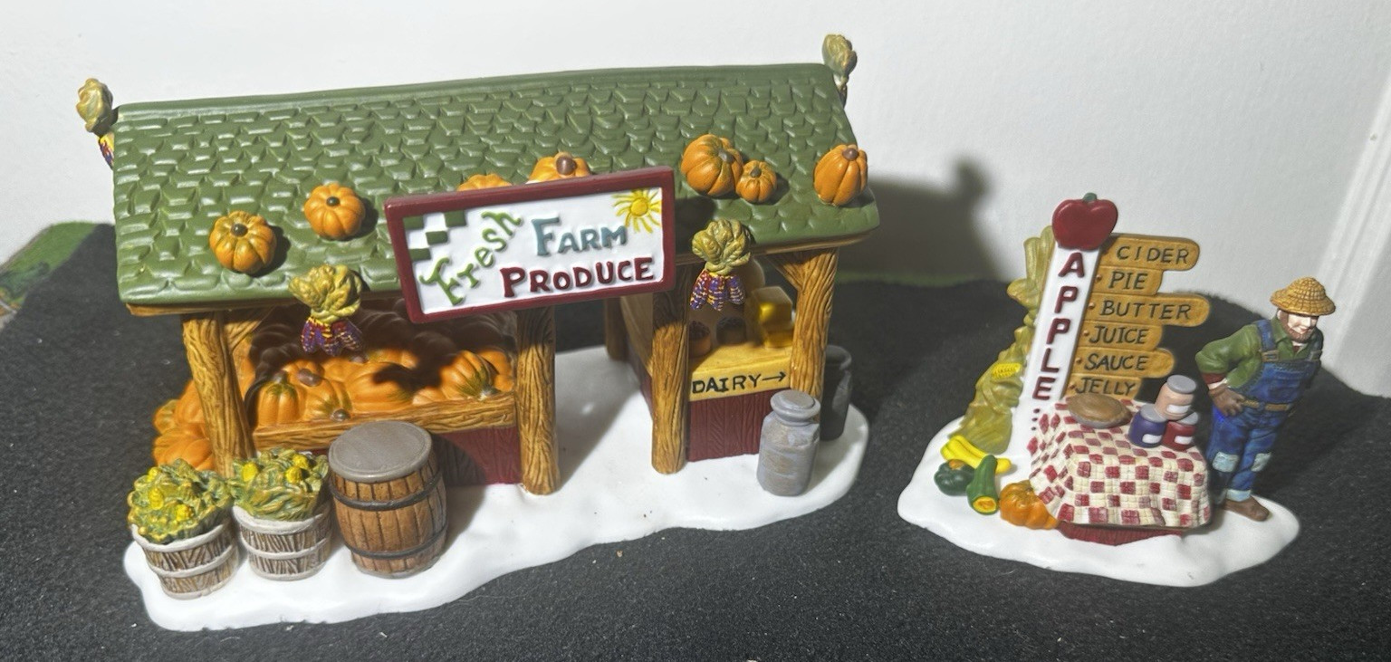 Dept 56 New England Village Farmers Market 2 Piece Set In Box #56637 s4