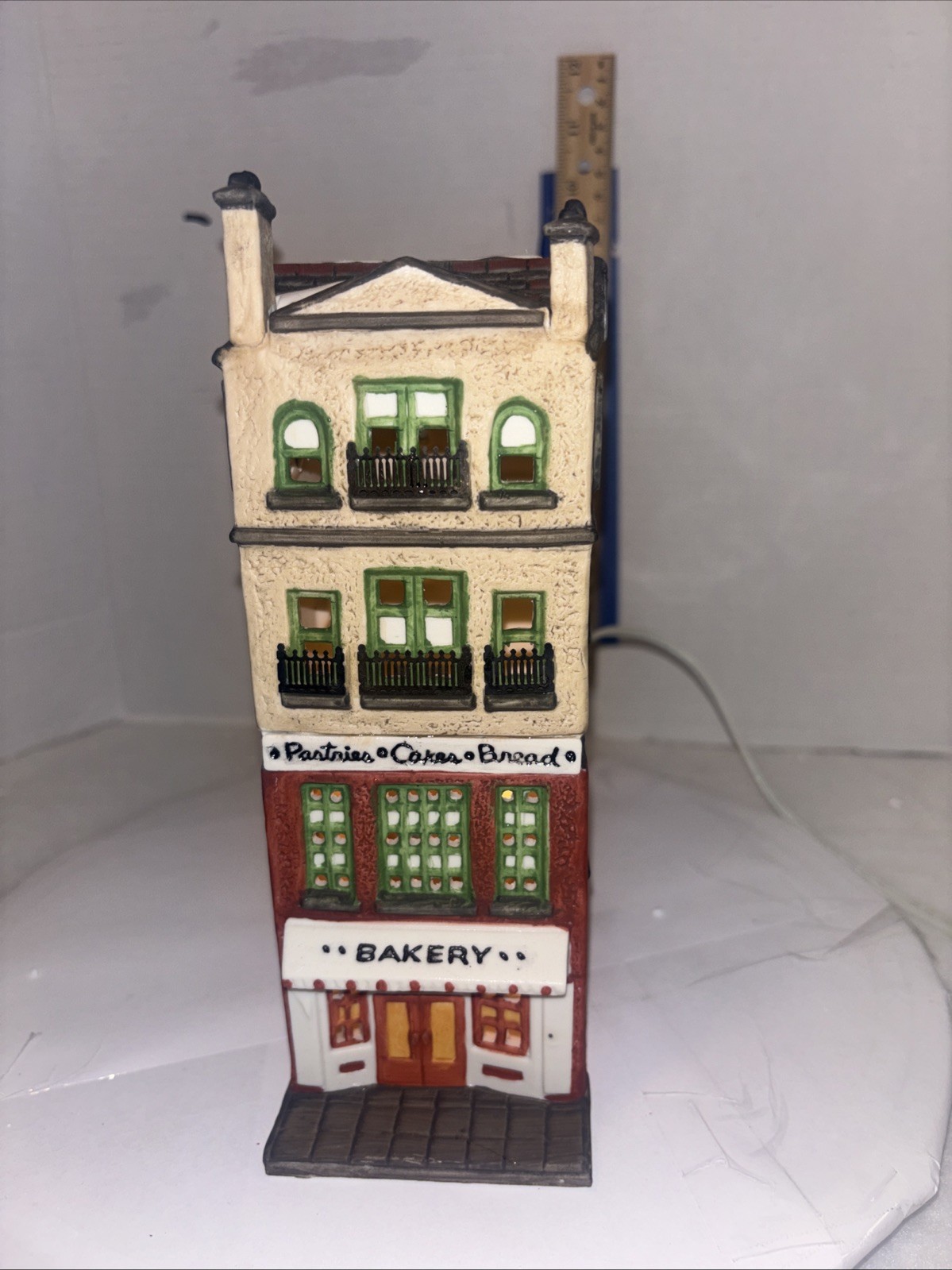 Dept 56 Christmas In The City Bakery Pastries Cakes Bread 6512-9 ’87 #2!