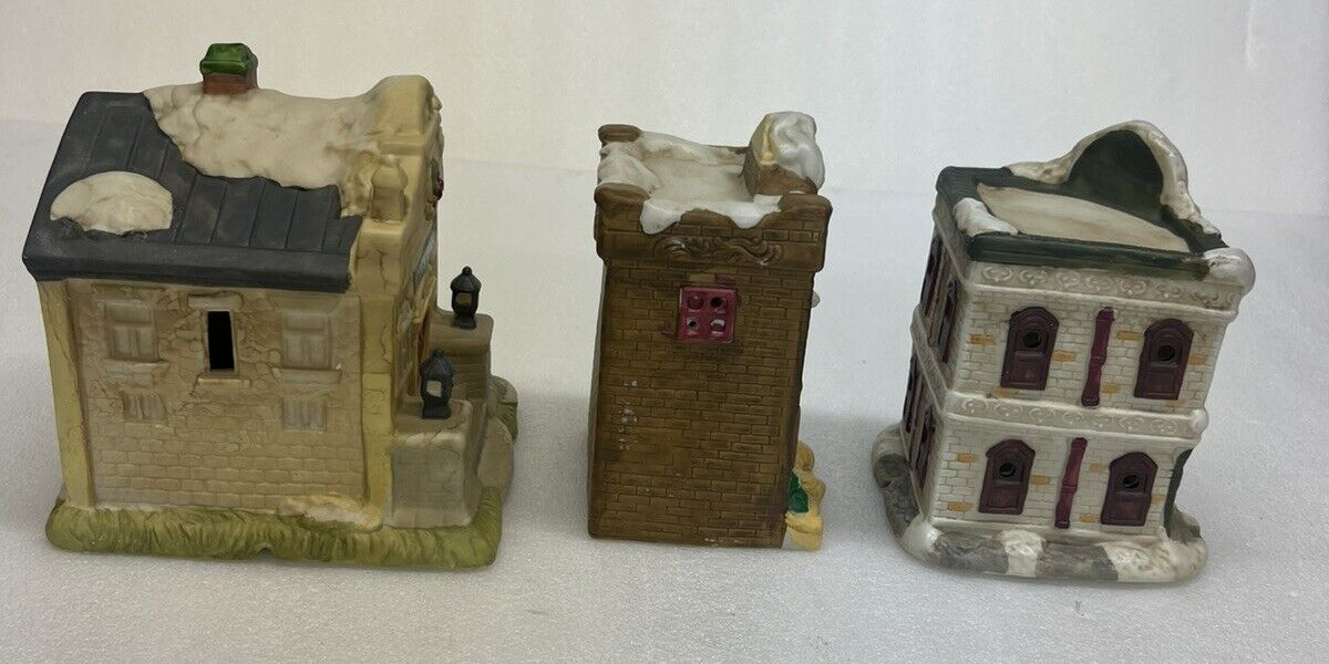 Frank’s Nursery and Crafts 12 Piece Set Porcelain Christmas Village Blue Box