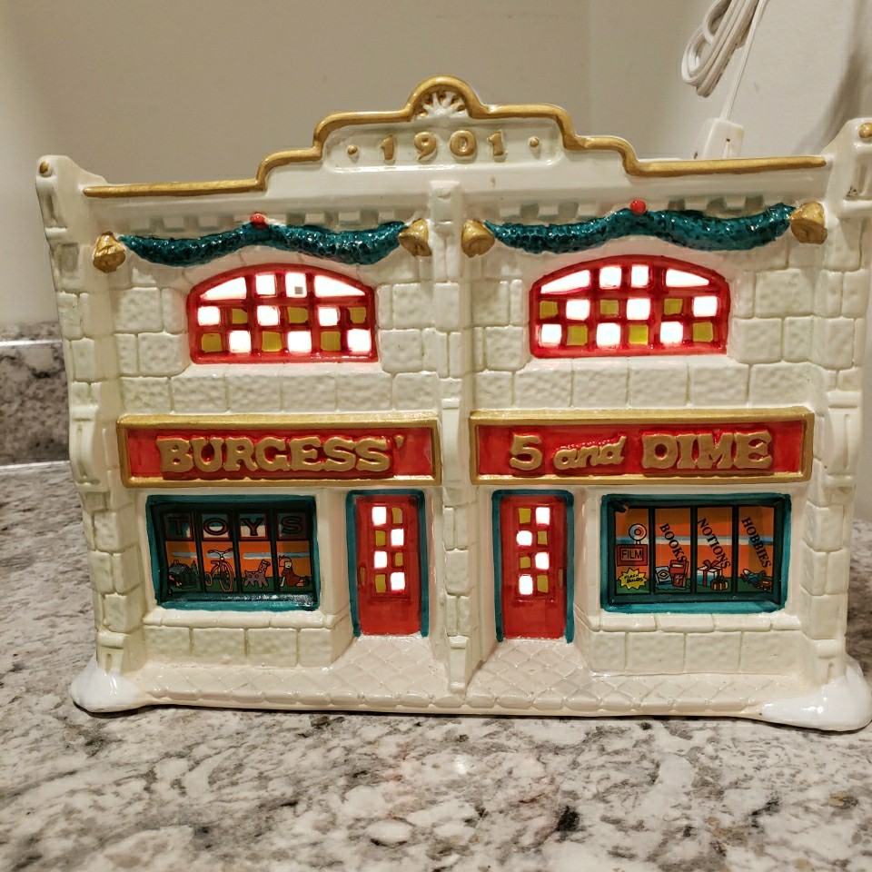 Seasonal Specialties Christmas Village Mainstreet USA Burgess 5 and Dime 1993