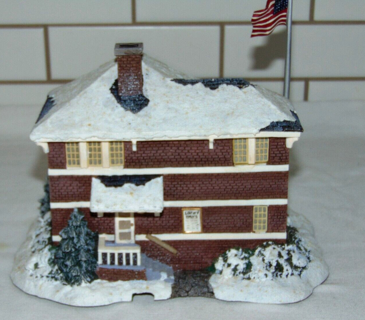 Hawthorne Village Terry Redlin Winter Memories Collect. COMMUNITY LIBRARY No Box