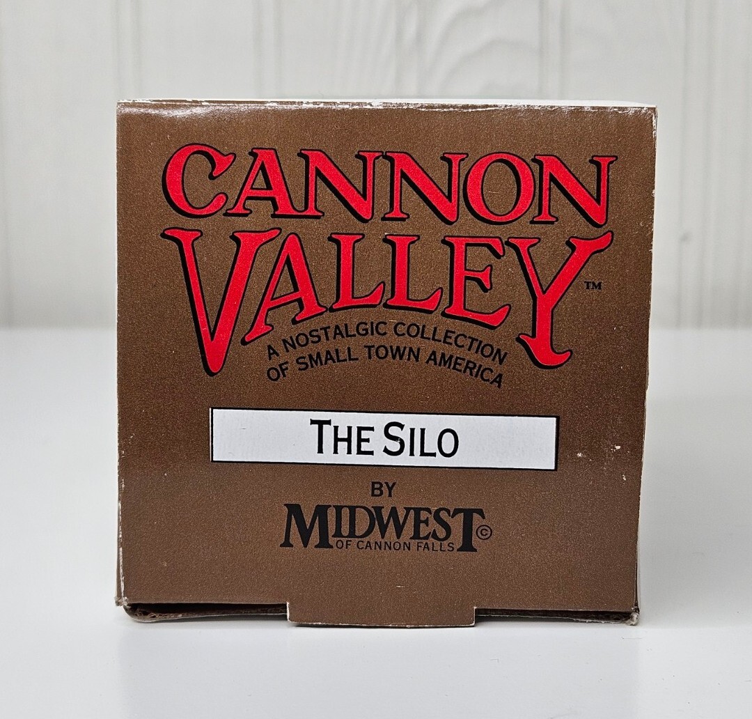 Cannon Valley Porcelain The Silo Village Small Town America in Box NEW