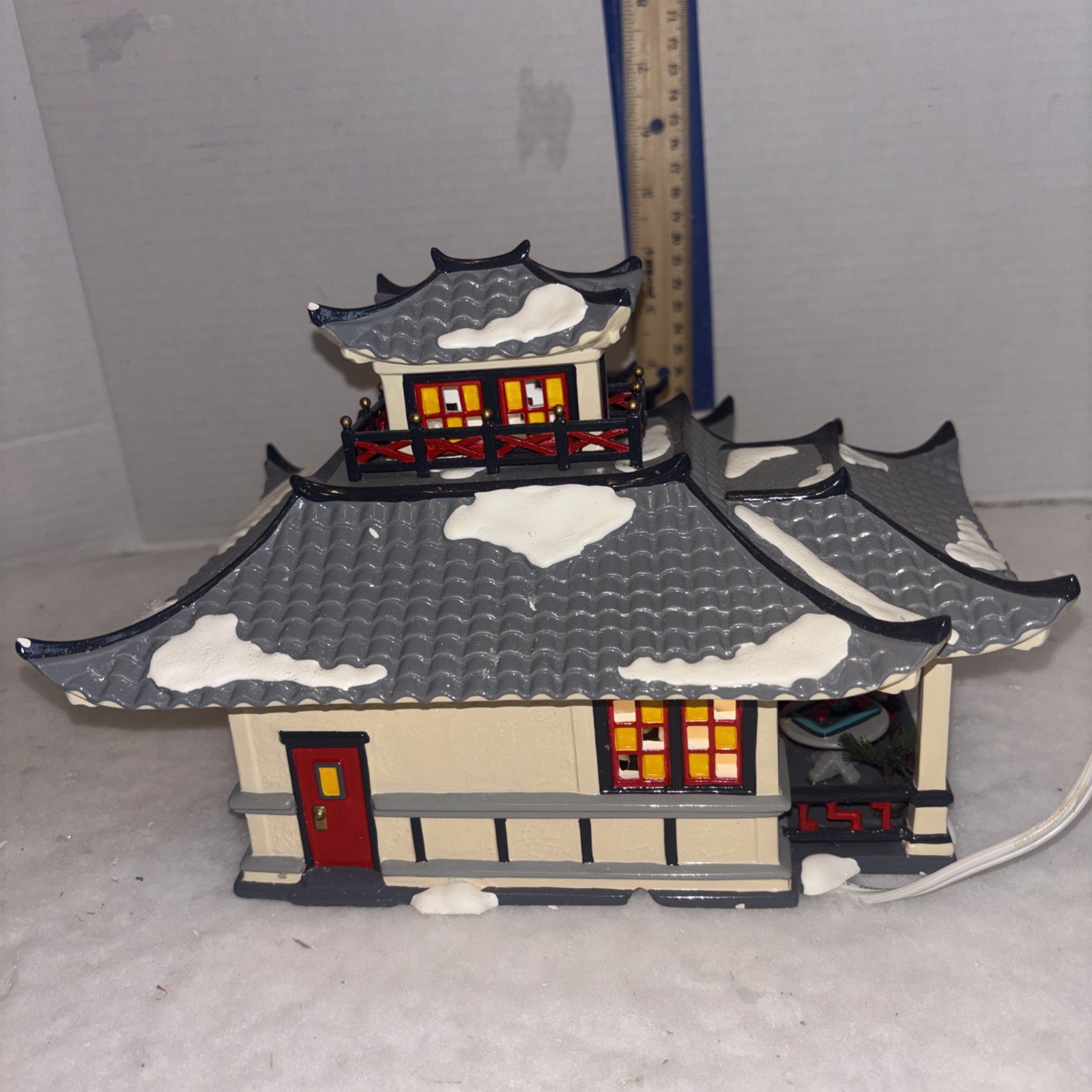 Department 56 Original Snow Village Lucky Dragon Restaurant 55011 W/extra