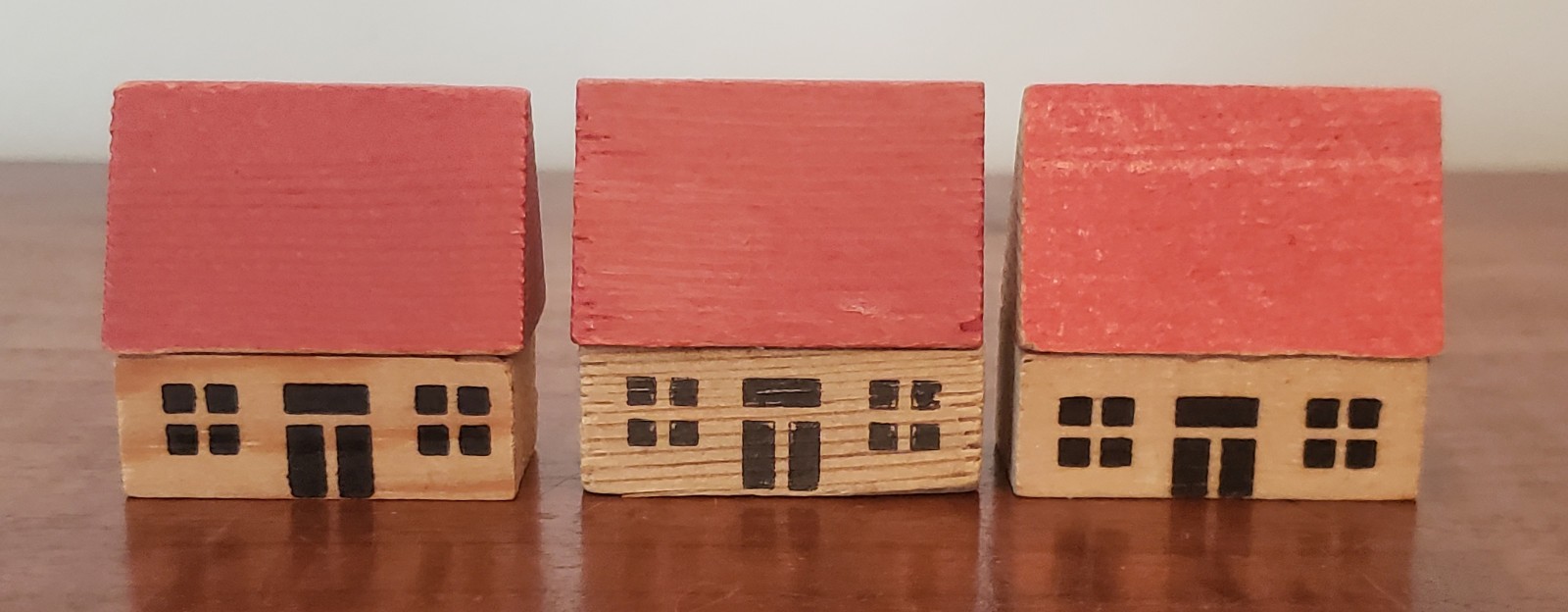 VINTAGE 9 PC Erzgebirge MINIATURE E. German VILLAGE Wood PUTZ CHRISTMAS #1