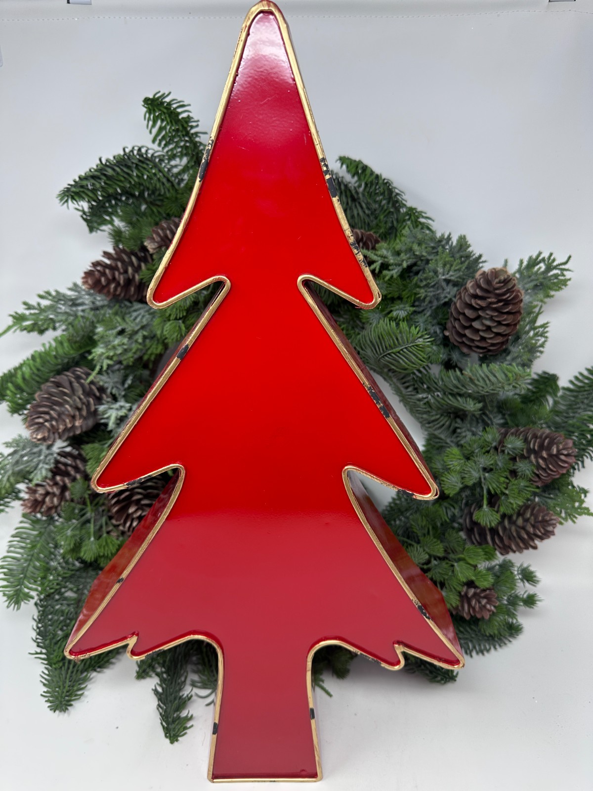 2D Metal Christmas Trees, Red, Green, White, Christmas Decor, Centerpiece, NEW
