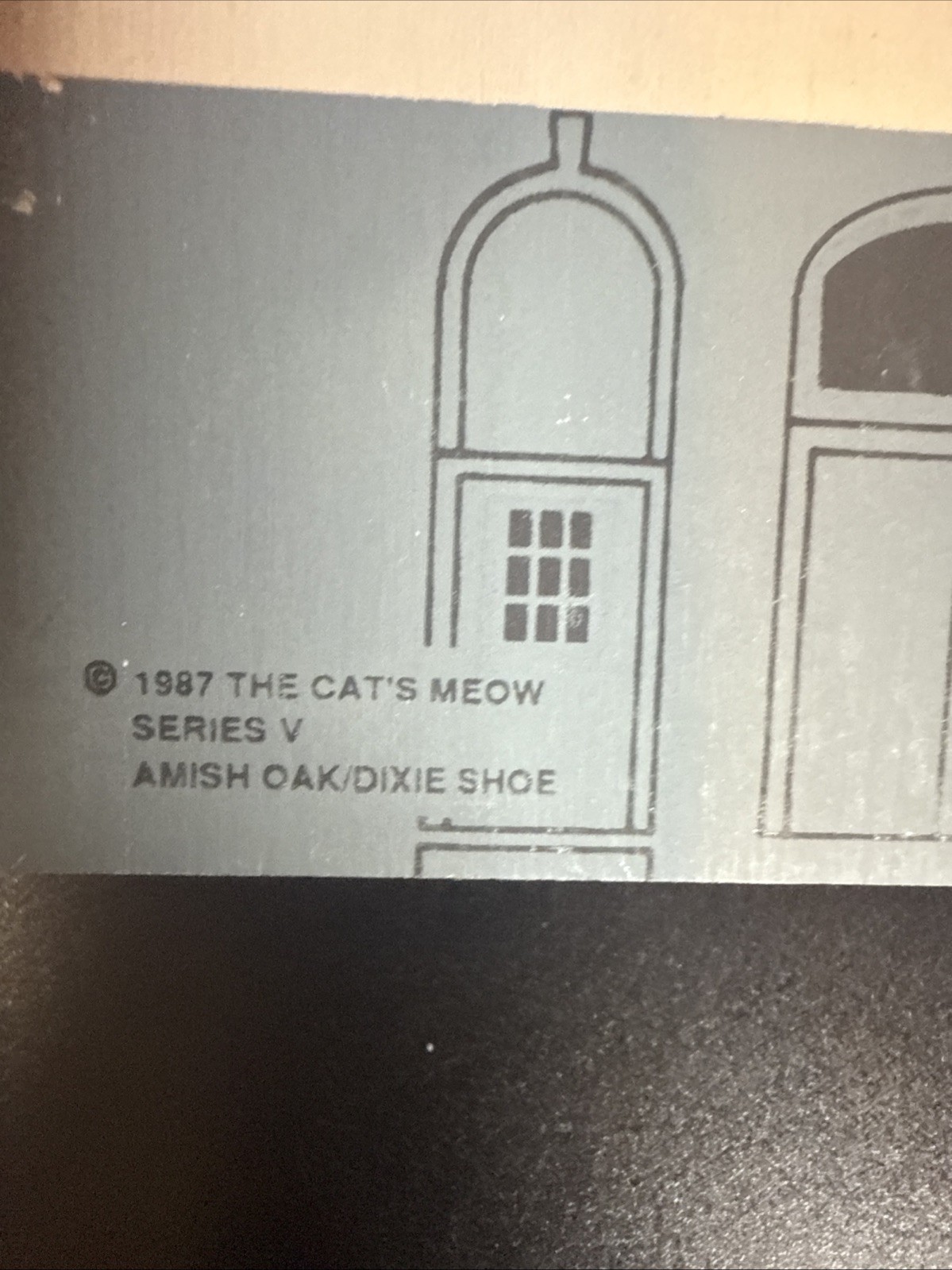 THE CATS MEOW VILLAGE ELIS HARNESS SHOP OHIO AMISH Series Dixie Shoe Company