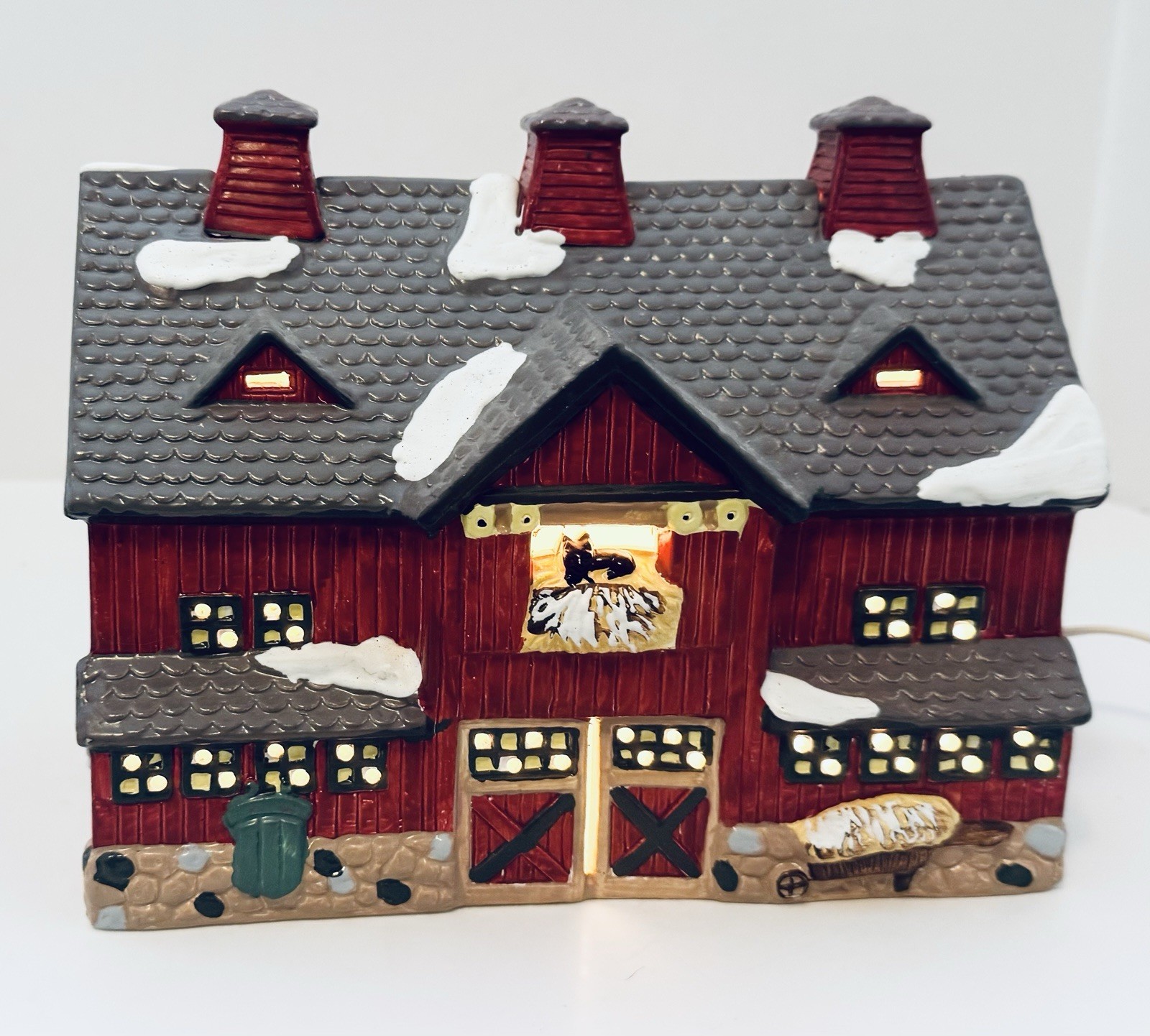Department 56 Red Barn The Original Snow Village Lighted Building 1997