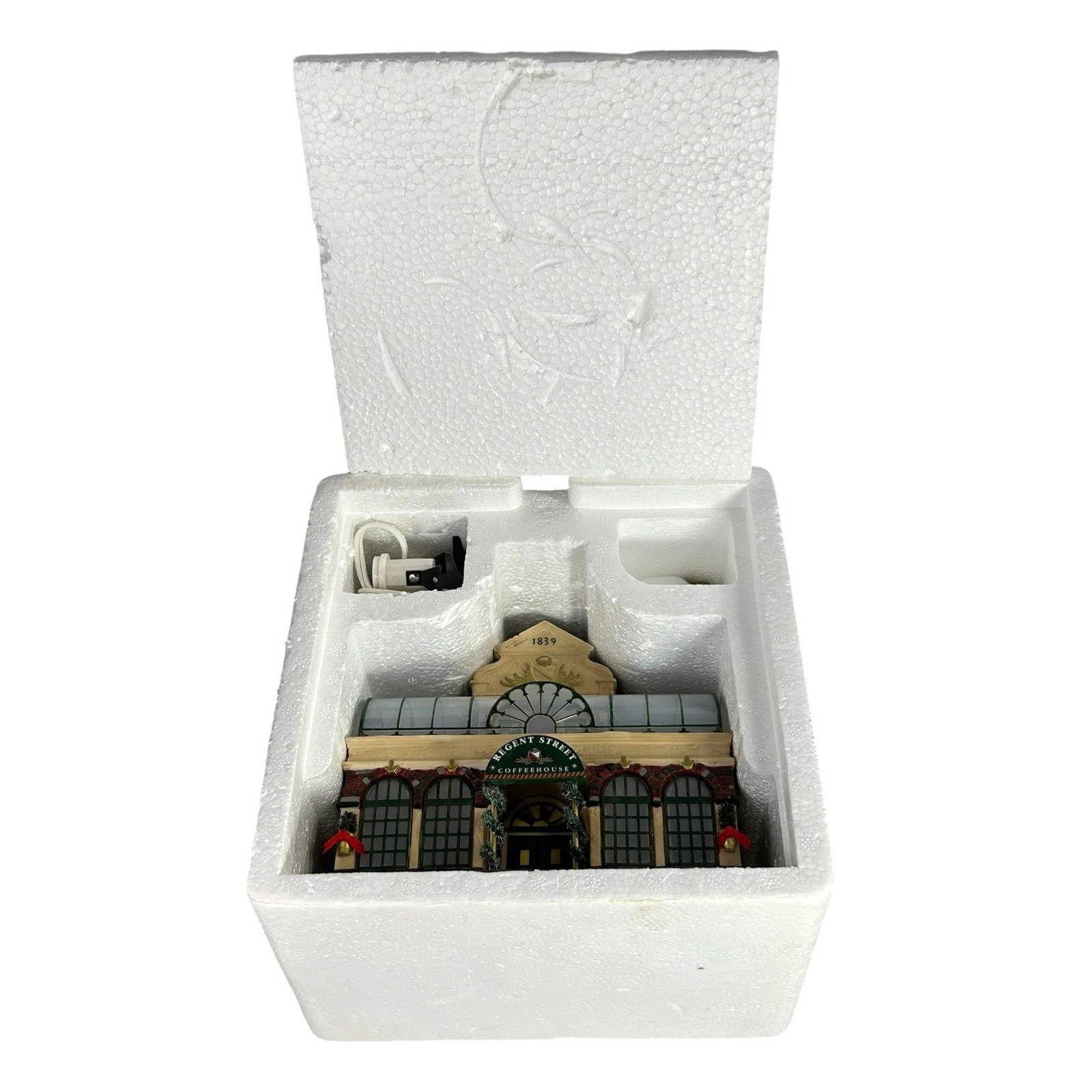 Department 56 Regent Street Coffeehouse Dickens Village 2002 Box Light Cord EUC