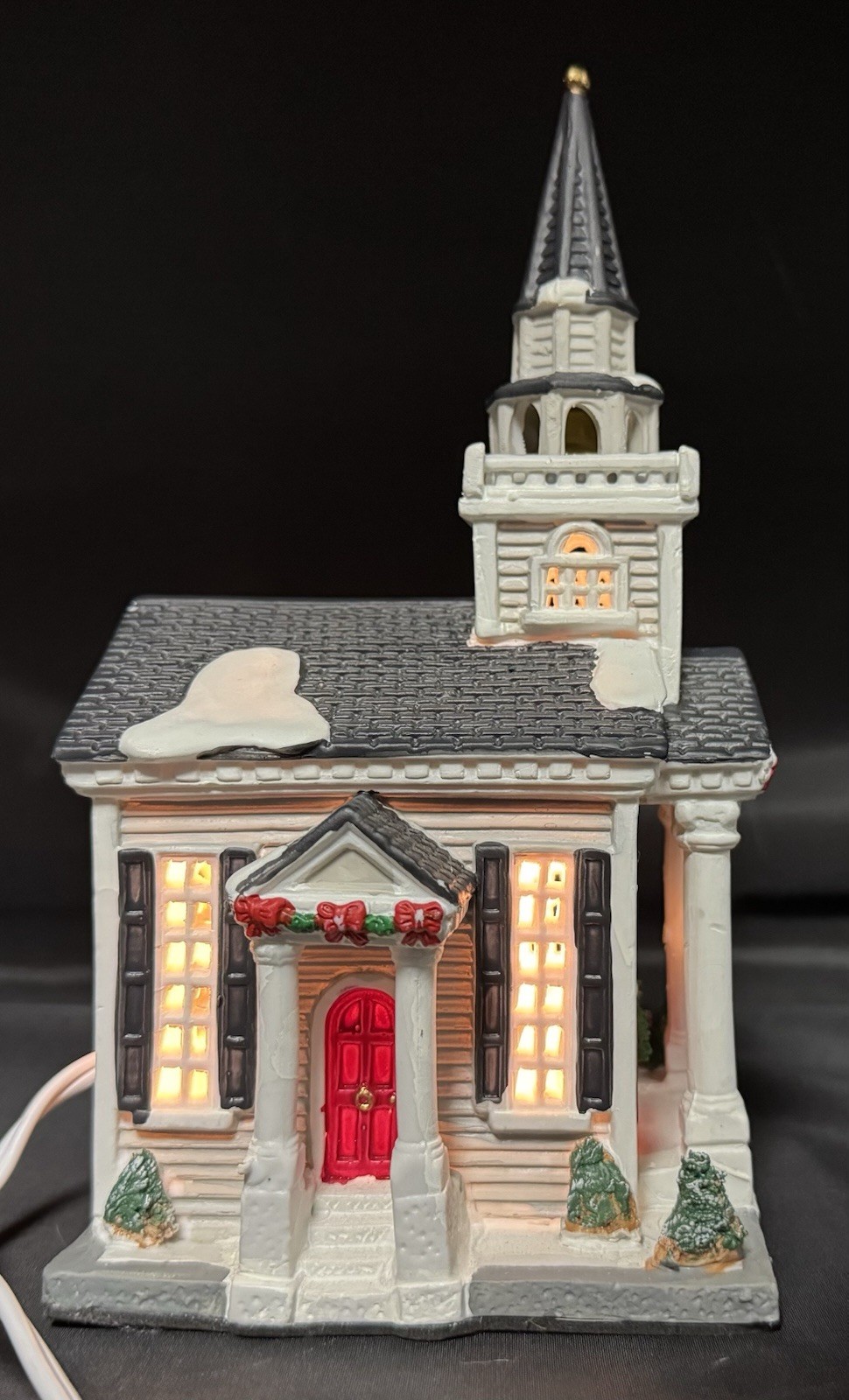 Carole Towne Collection Saint Michael’s Church 2010 Lemax B10