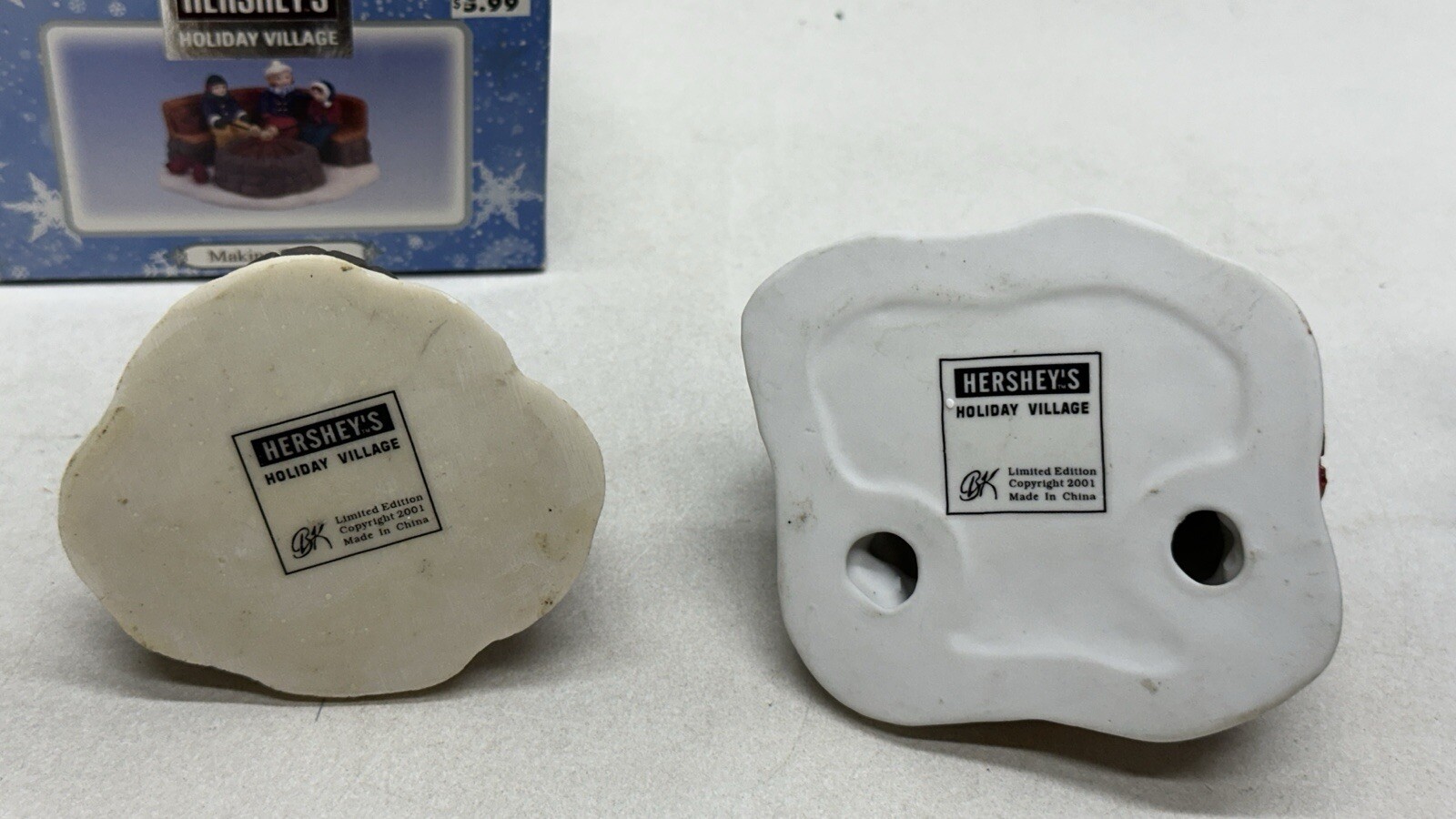2001 Hershey’s Holiday Village Making Smores Tree Lot Christmas Figurine 2 LOT