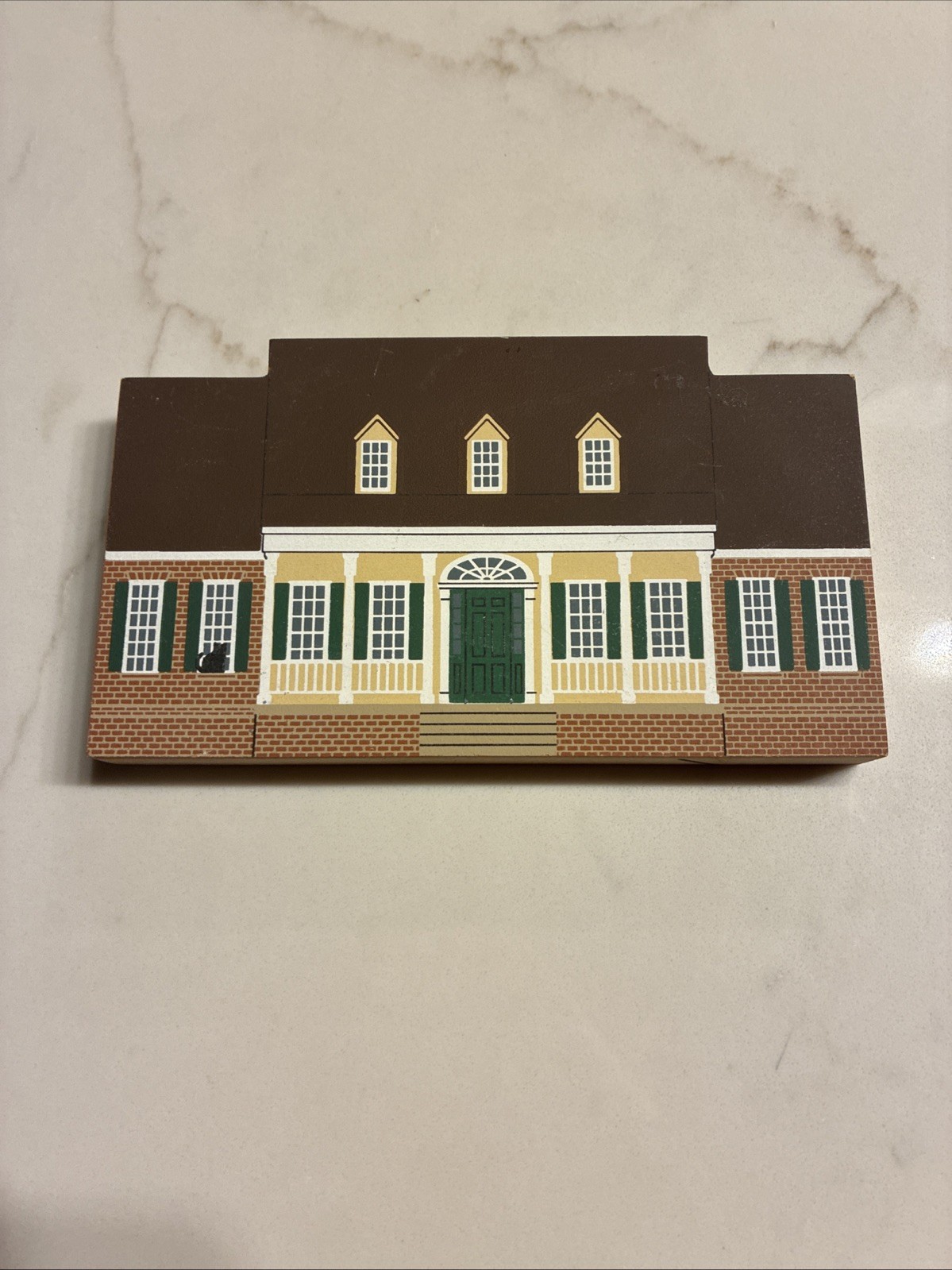 THE CAT’S MEOW GLEN PINE HOME OF FALINE & TERRY JONES WOOSTER OHIO SHELF SITTER
