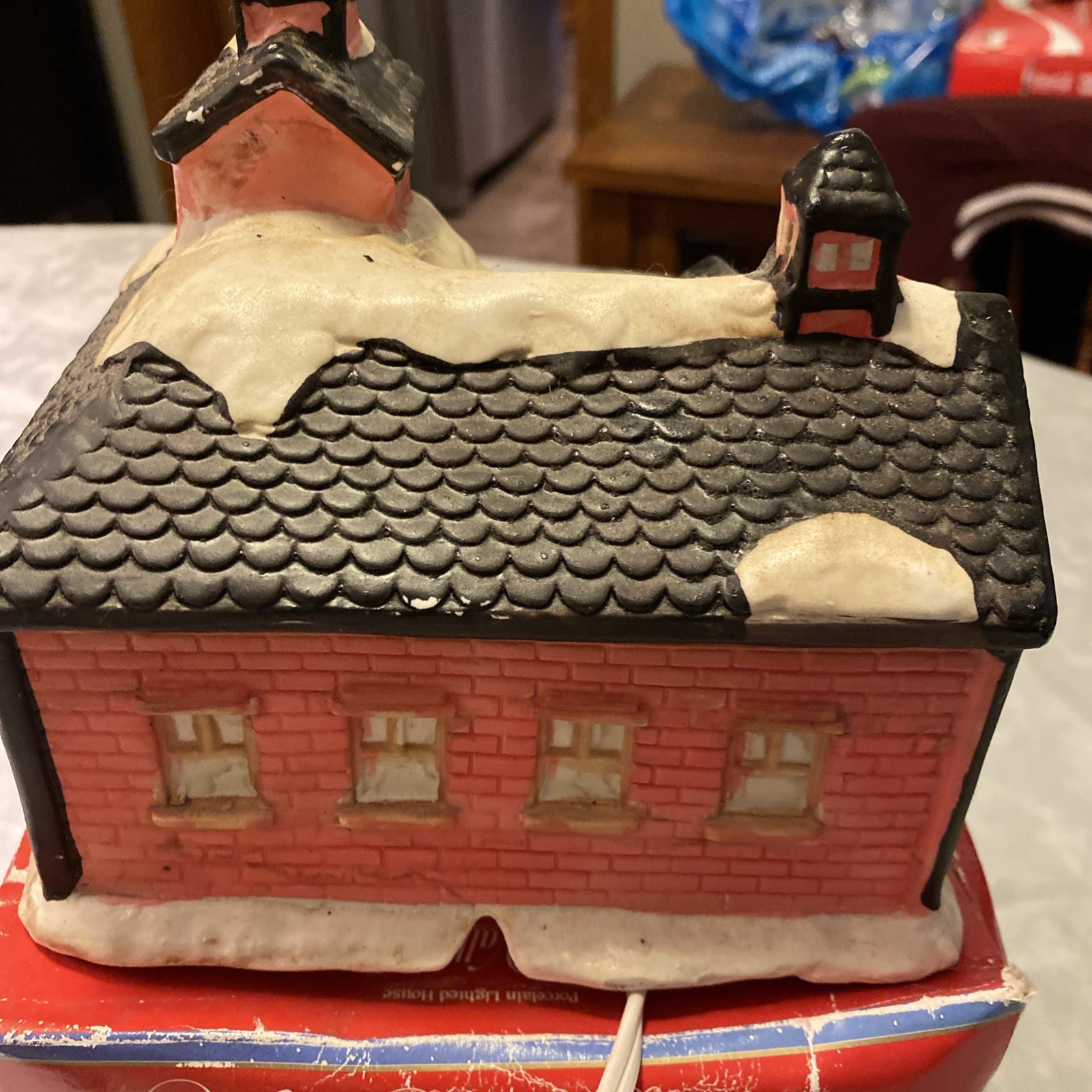 Winter Valley Cottages Lot Of 3: Drug Store, Fire House, & Post Office. With Box