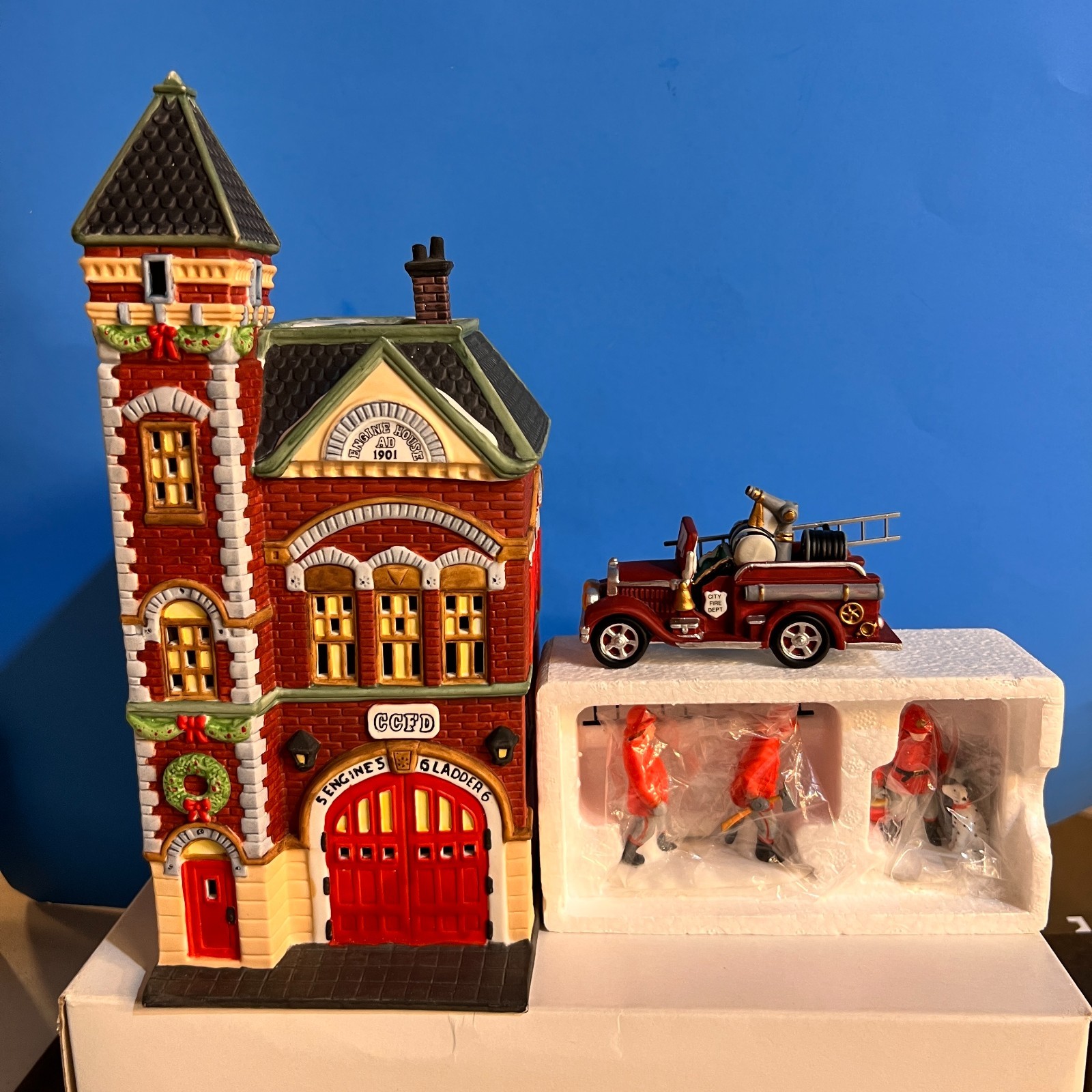 DEPT. 56 – 1990 RED BRICK FIRE STATION, CITY FIRE TRUCK AND FIRE BRIGADE- RARE