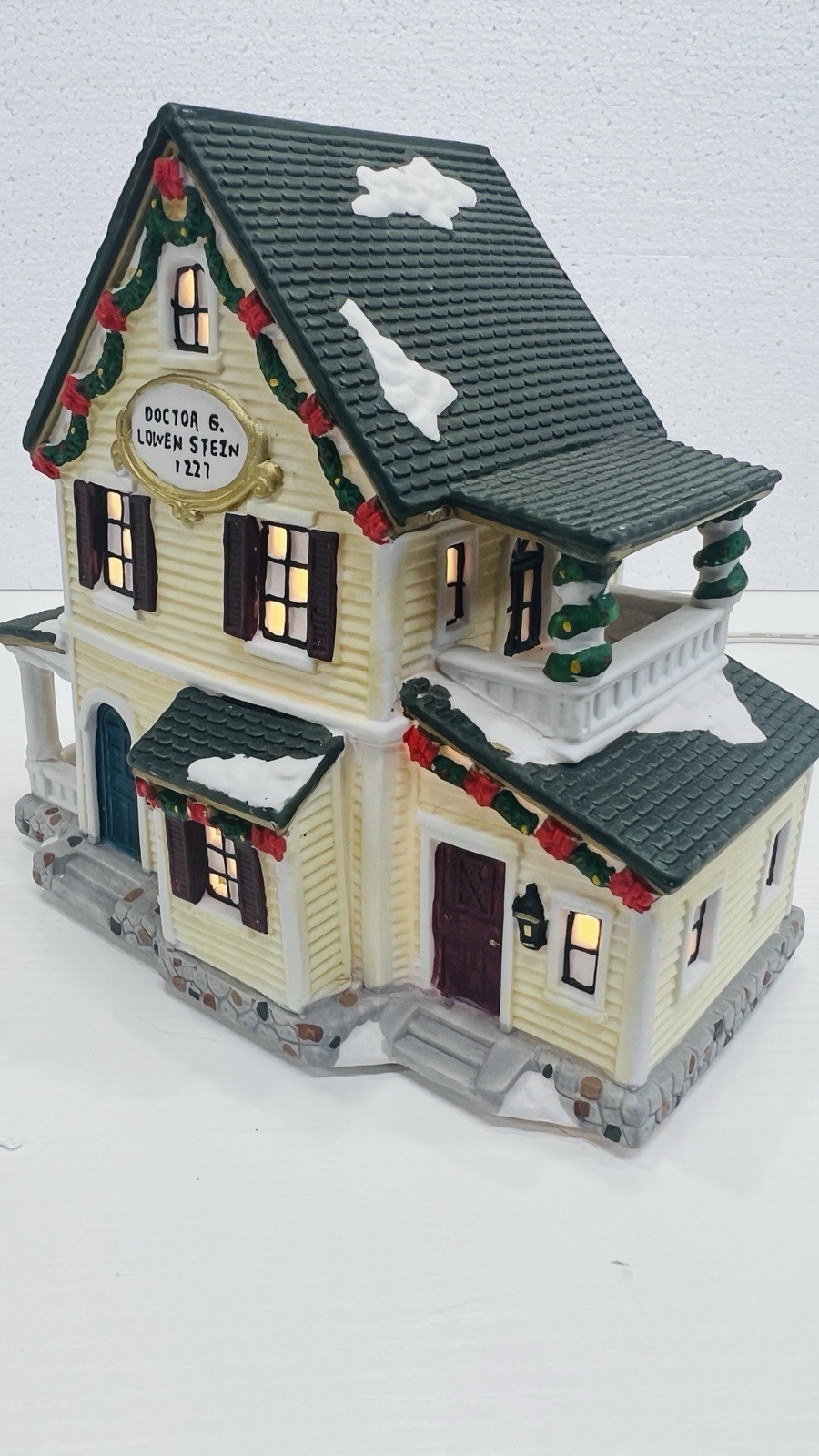 Copperfield Keepsake “Doctor G. Lowenstein ” Porcelain Lighted House Excellent !