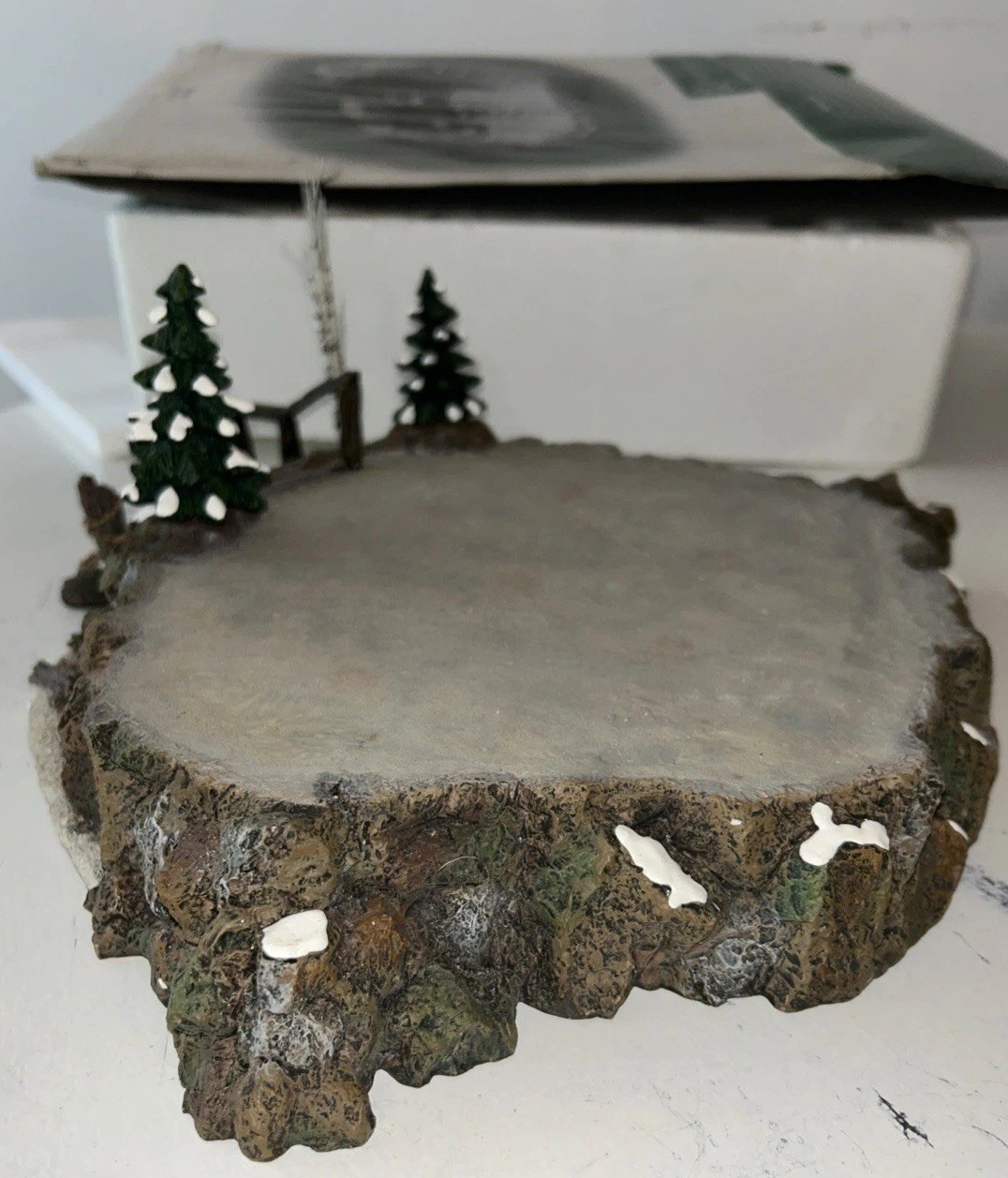 Dept 56 Craggy Cliff Platform #56.52794 Village Accessories NIB Retired Trees