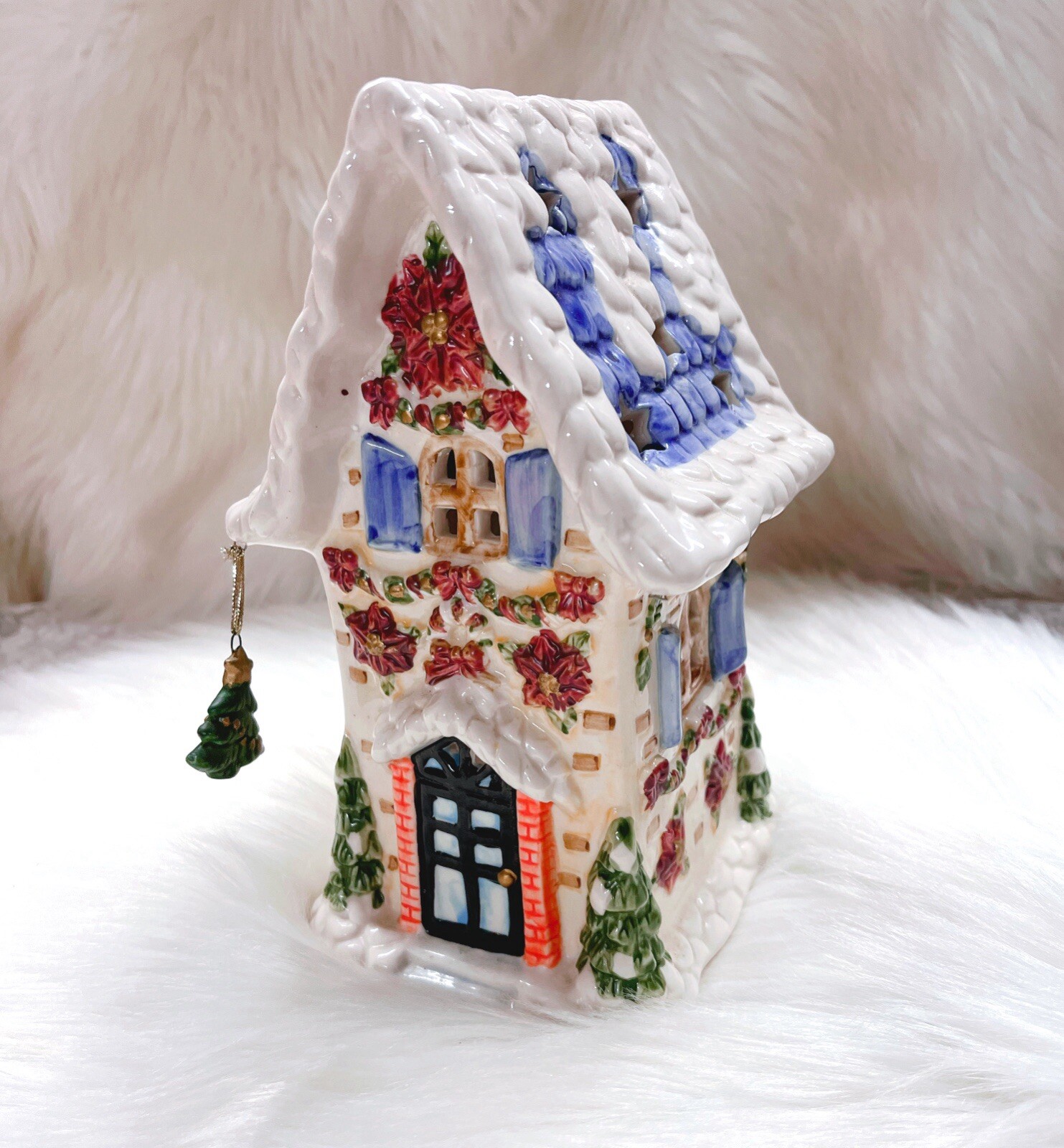 Vintage 2002 Ceramic Christmas House Village Candle Holder Winter Snow House