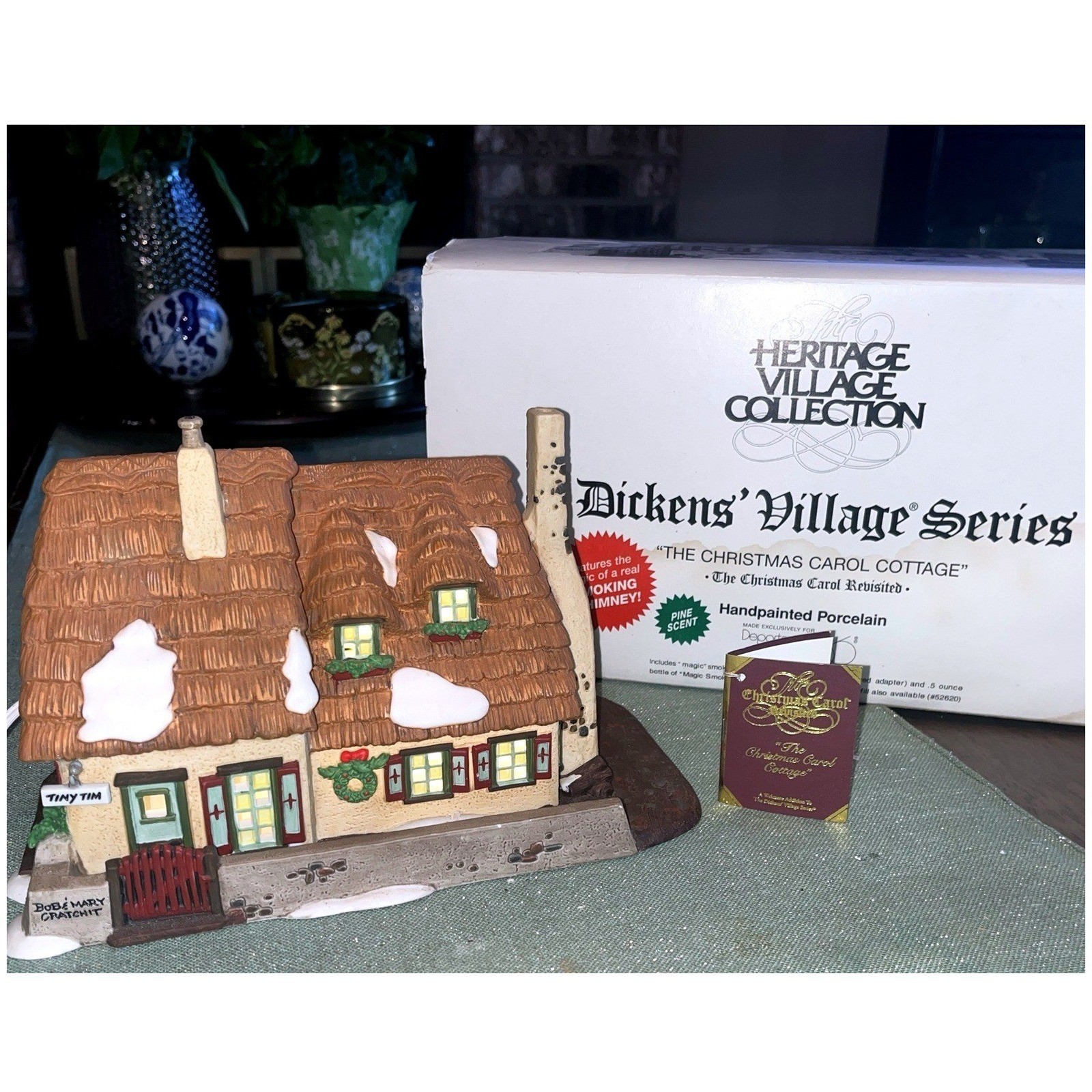 Dept 56 Dickens’ Village Series “The Christmas Carol Cottage” 1996~Read