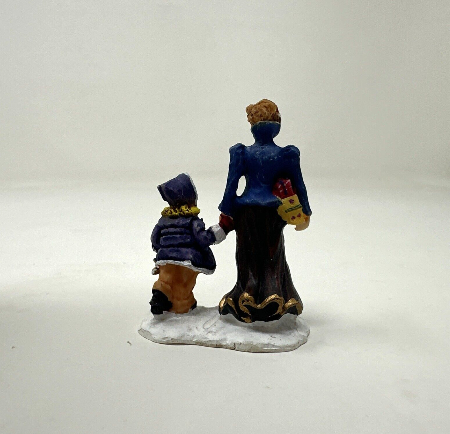 2003 Grandeur Noel Victorian Village MOTHER &CHILD Shopping Figurine REPLACEMENT