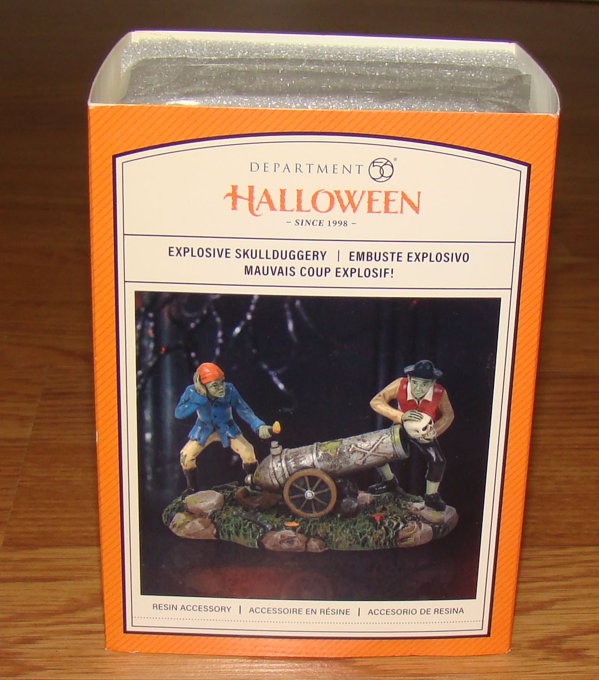 Dept. 56 Halloween Village PIRATE HAVEN HIDEAWAY & EXPLOSIVE SKULLDUGGERY