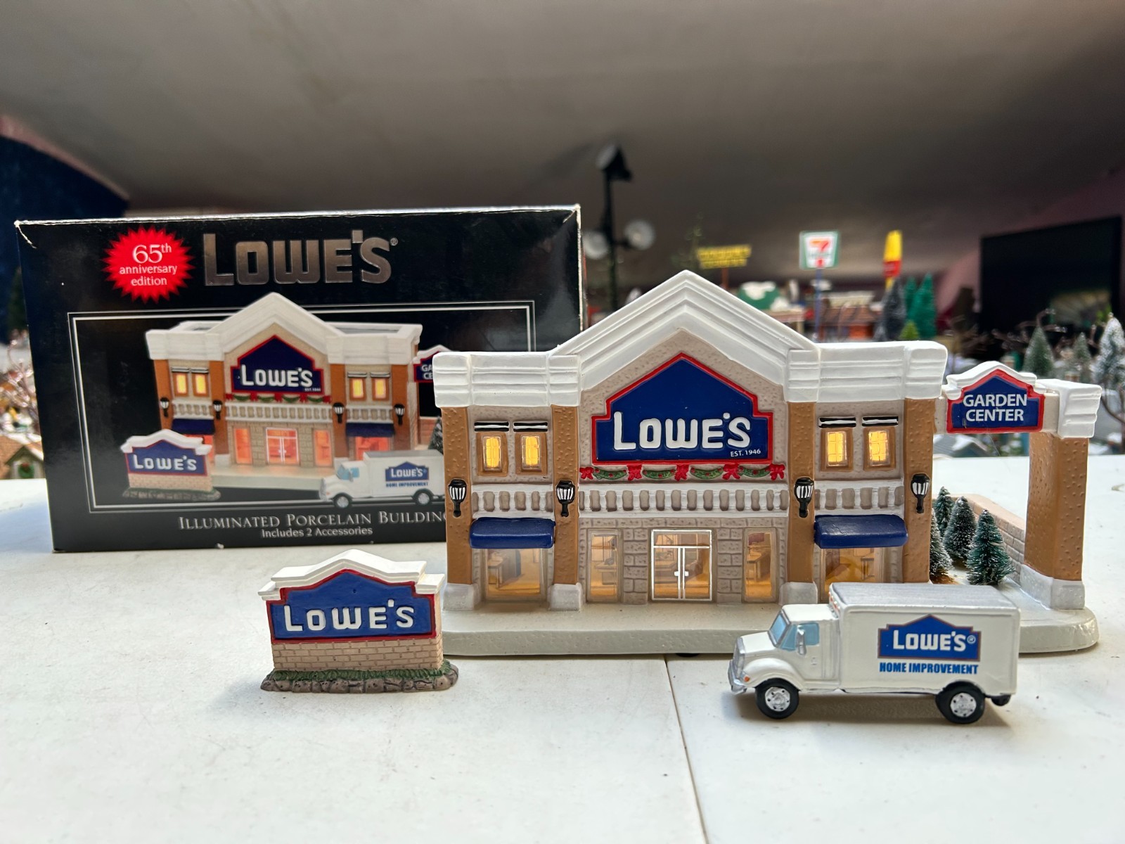 Santa’s Best 65th Anniversary Edition Lowe’s Store (RARE)