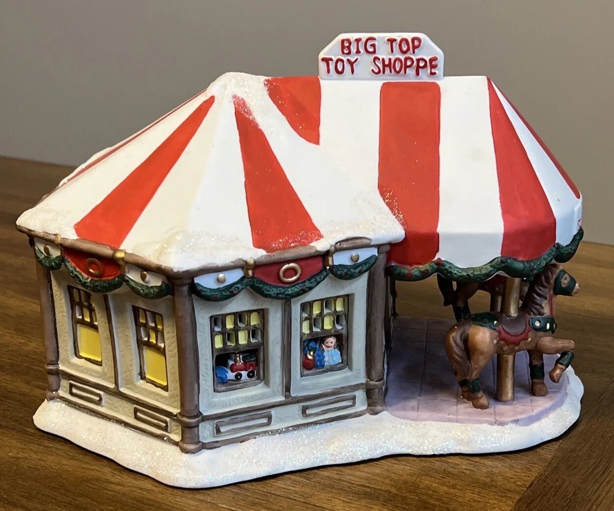 Santa’s Workbench Big Top Toy Shoppe Christmas Village Building Victorian Series