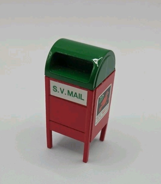 Dept 56 Original Snow Village Hand painted Metal Accessory Mail Box 5198-5
