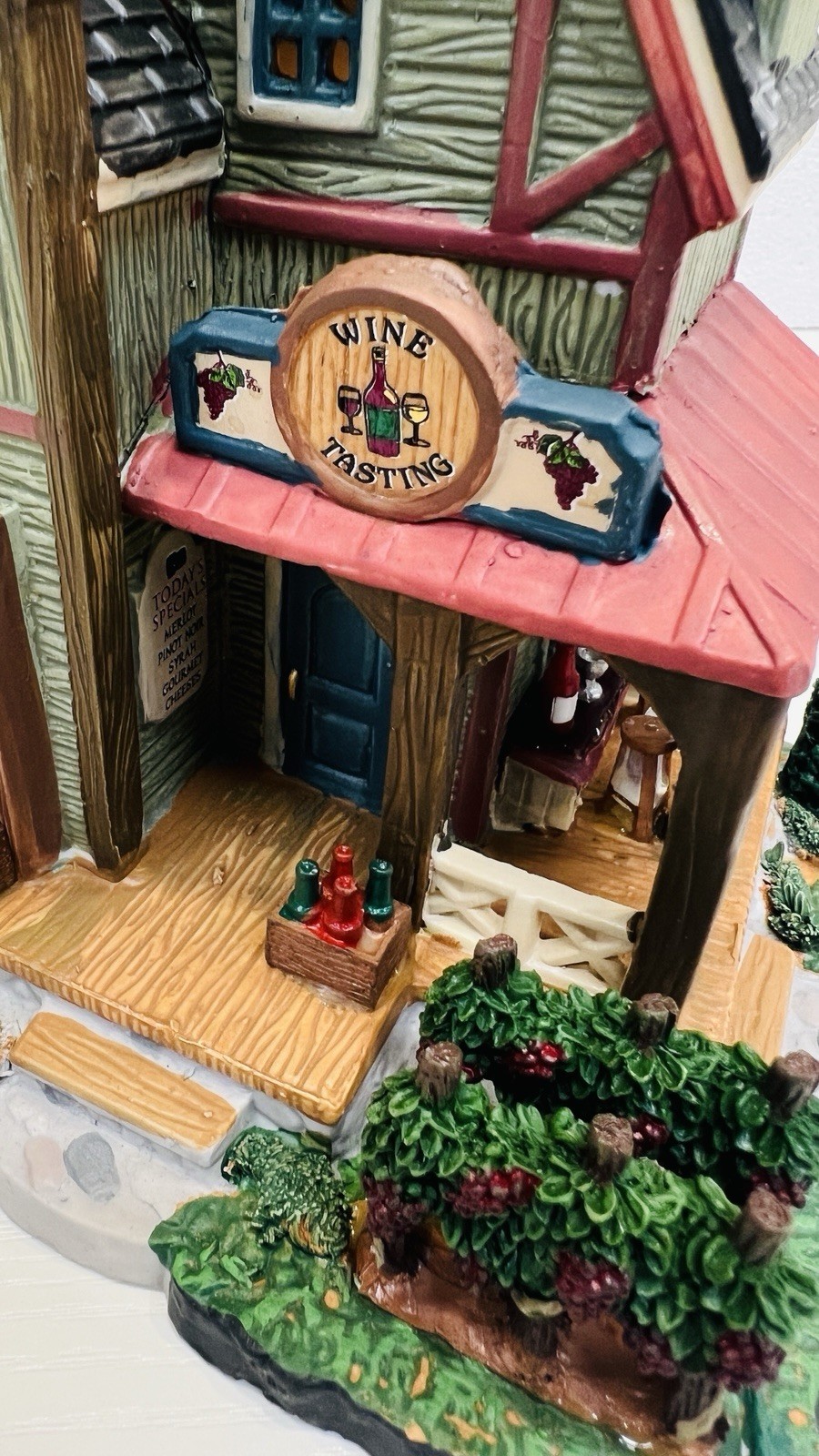 Lemax Harvest Crossing “Cedar Valley Winery” 15244 Retired 2011 Excellent !