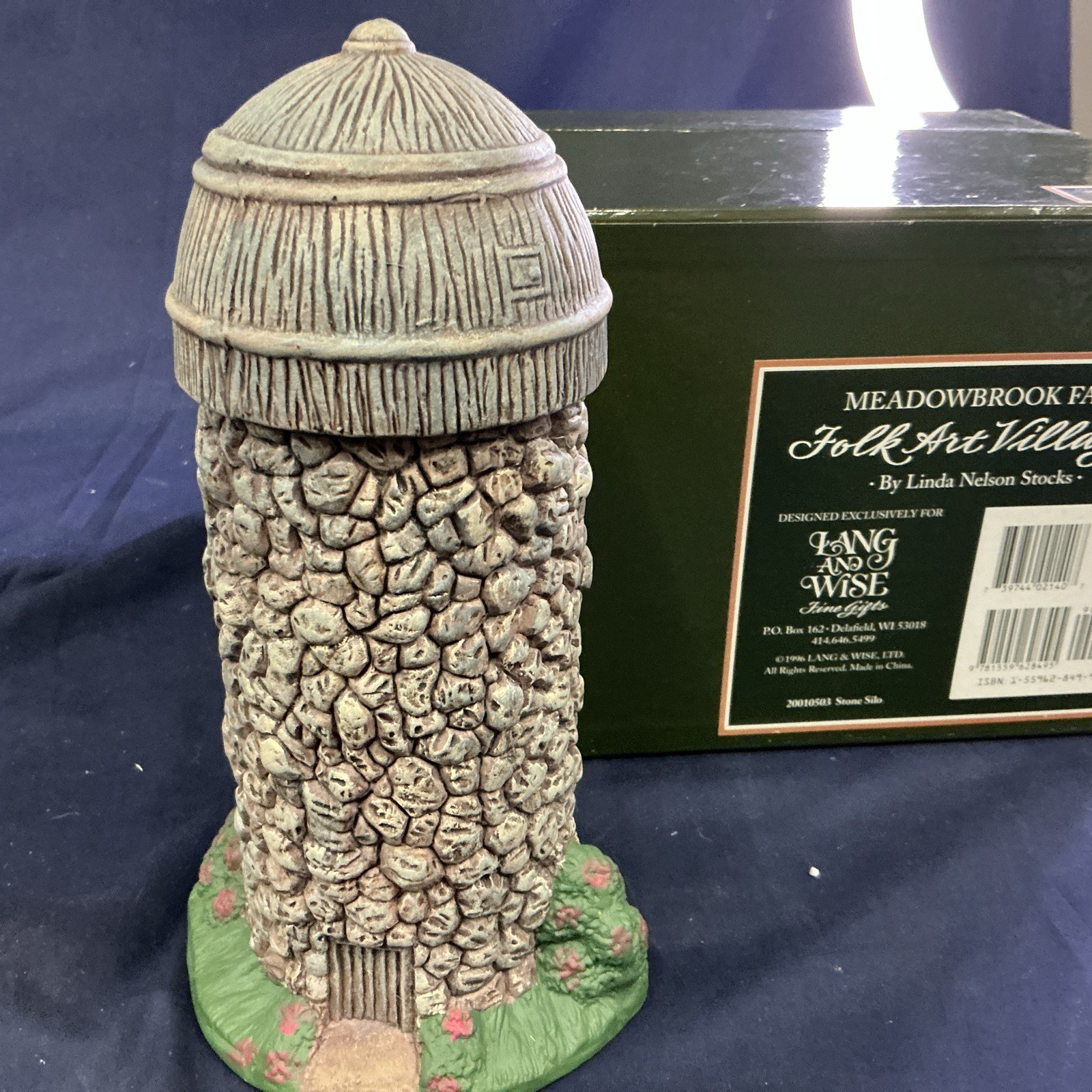 Lang and Wise 1st Edition Folk Art Villages Meadowbrook Farm Stone Silo 20010503