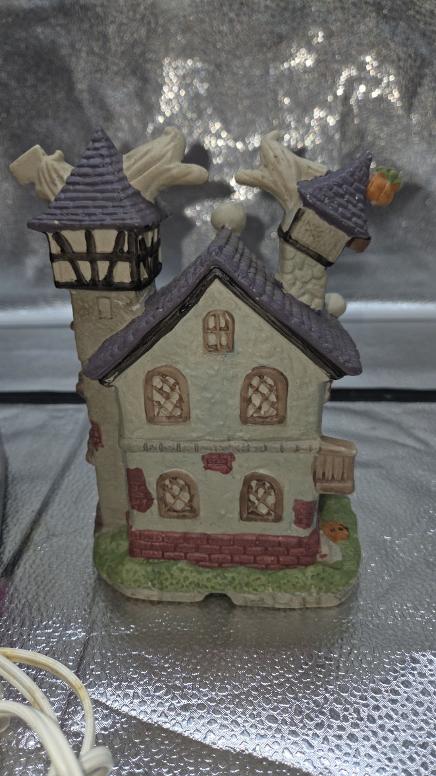Vintage 1994 Caldor HAUNTED HAVEN LIGHTED PORCELAIN HALLOWEEN GHOST HOUSE