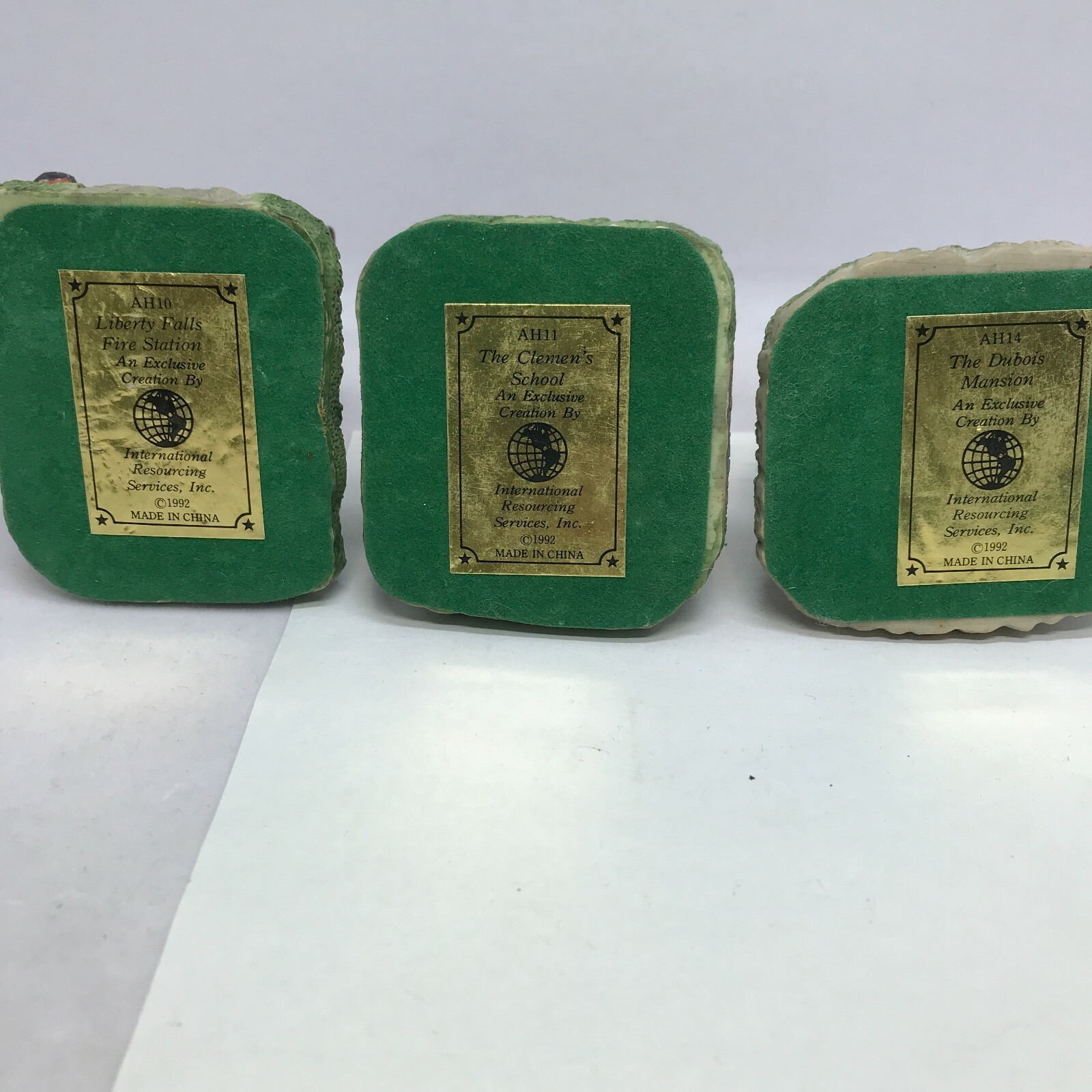 VTG International Resourcing Service IRS 1992 Houses Village Miniature Building