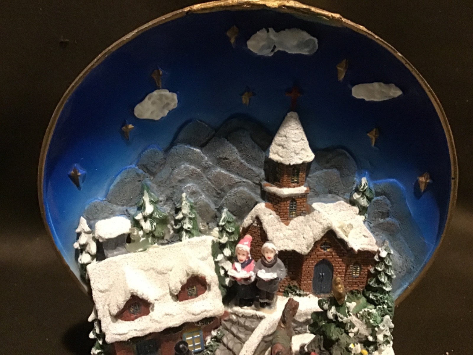 Beautiful Gerson Lighted Holiday Village With Moving Scene #2355150