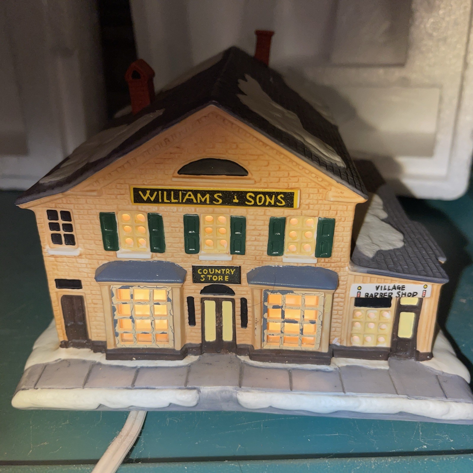 The Country Store 1993 Rockwell’s Christmas In Stockbridge Collection Hawthorne